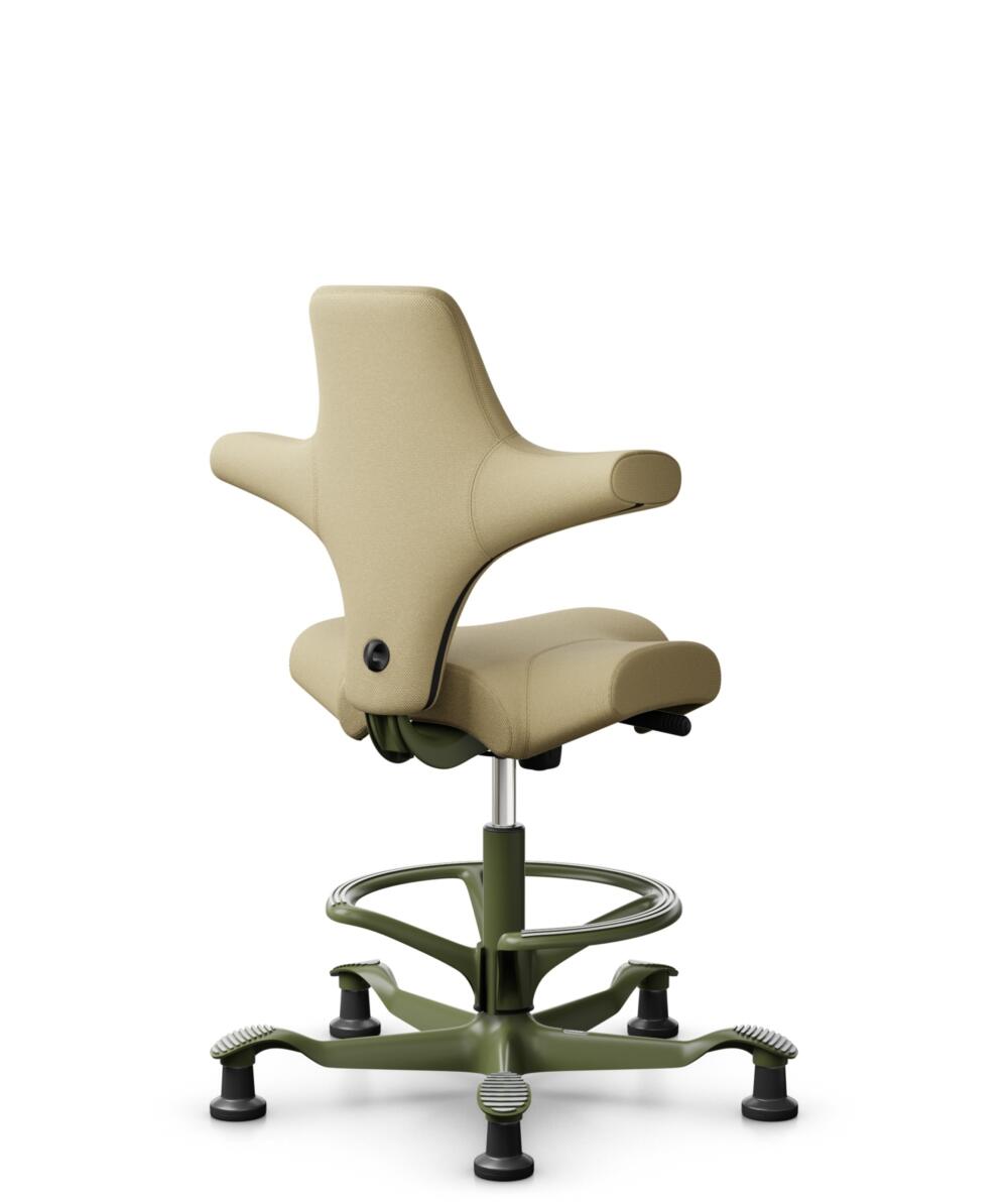 HÅG Capisco 8106 - Select (Gabriel) - Wol / Polyamide - SC62097 - Light ochre - Framekleur - Moss Grey - Gasveer - 200 mm (Zithoogte 46-64cm) - Vloercontact - Glijdoppen - Voetenring - Ja, in framekleur - Voetster - Nee, voetster in framekleur - 3