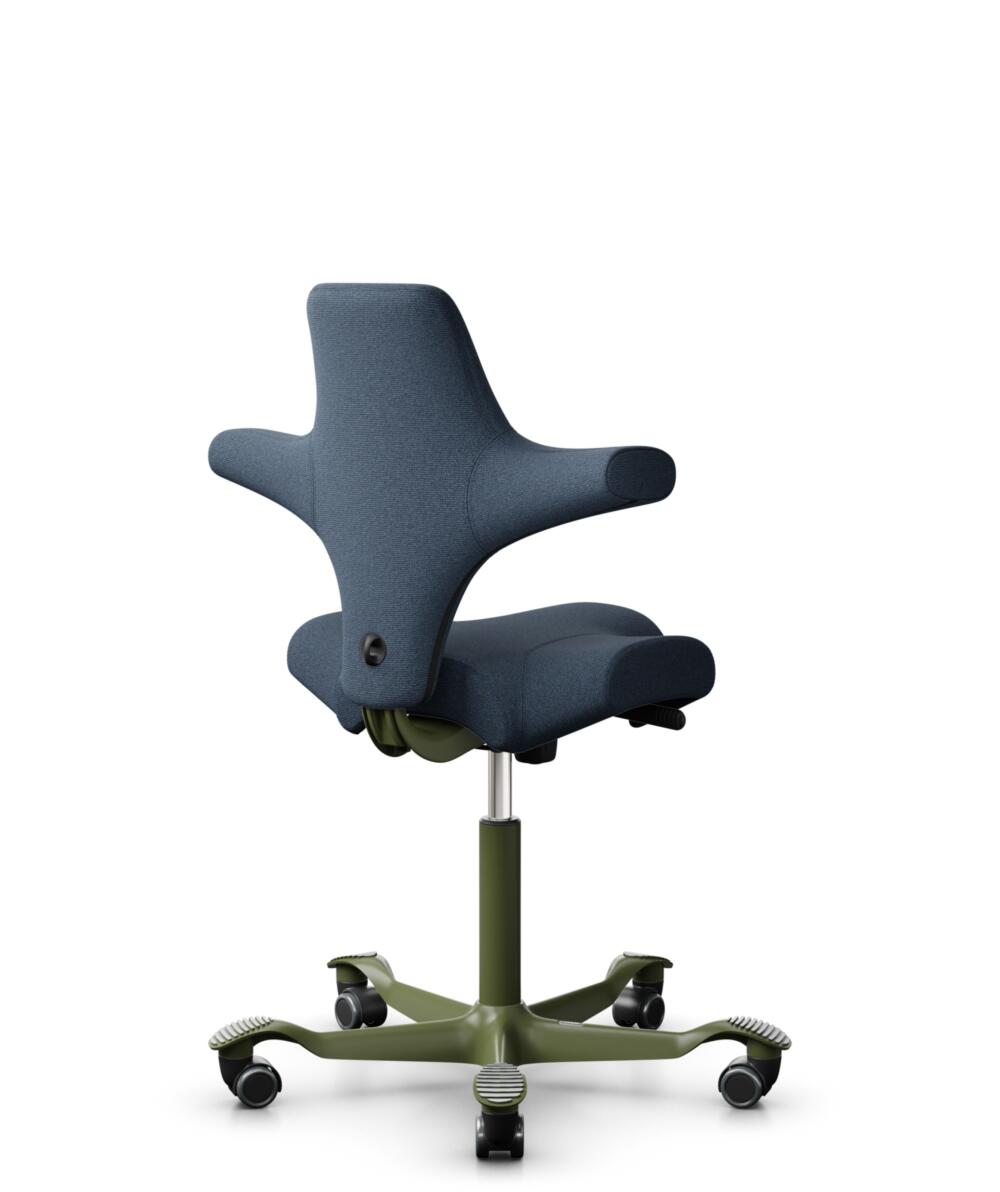 HÅG Capisco 8106 - Capture (Gabriel) - Wol / Polyamide - CPT6001 - Dark blue - Framekleur - Moss Grey - Gasveer - 265 mm (Zithoogte 53-79cm) - Vloercontact - Harde wielen t.b.v. zachte vloeren - Voetenring - Nee, geen voetenring - Voetster - Nee, voets... - 1
