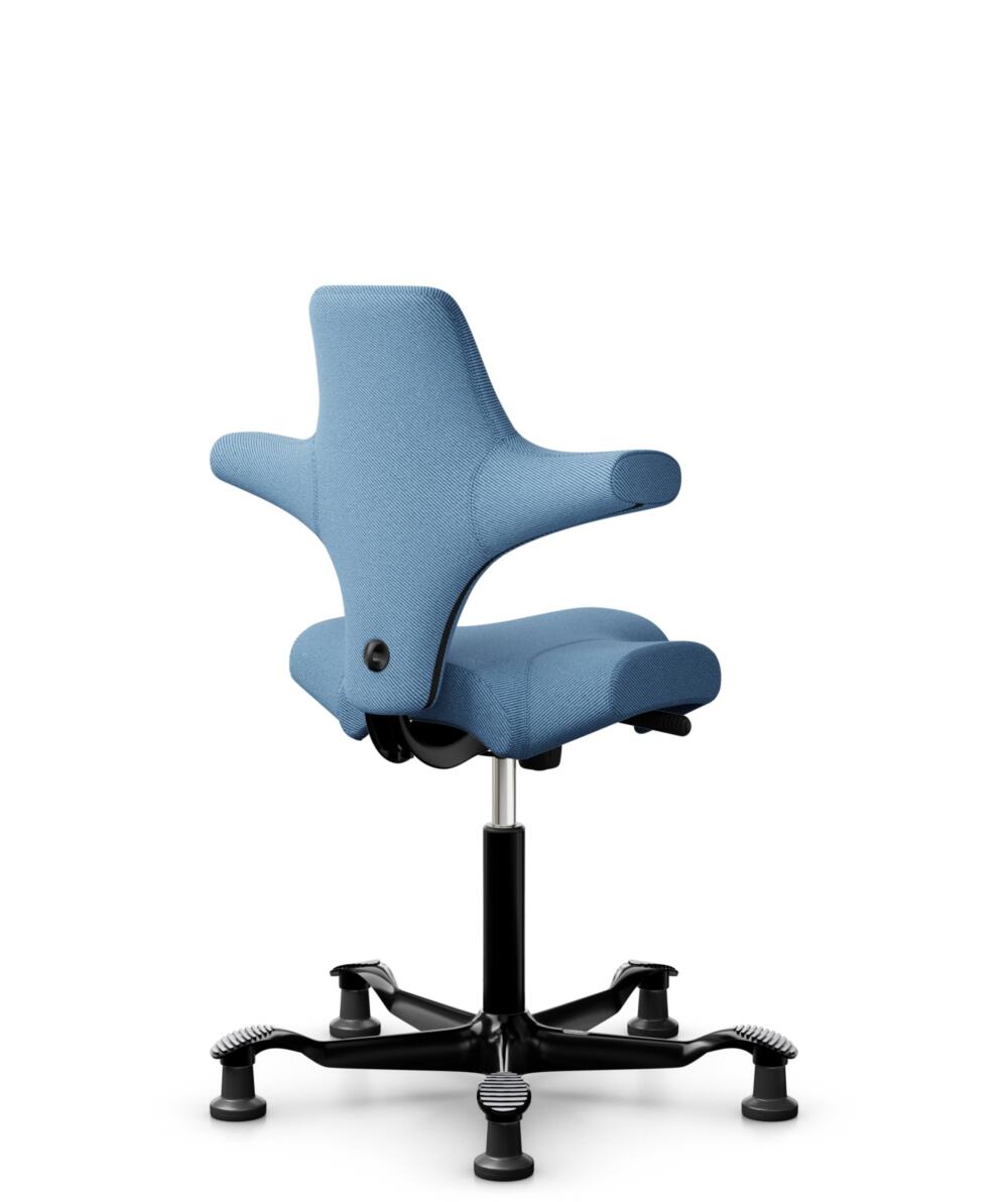 HÅG Capisco 8106 - Oceanic (Camira) - Gerecycled Polyester - OCI011 - Light blue - Framekleur - Zwart - Gasveer - 265 mm (Zithoogte 53-79cm) - Vloercontact - Glijdoppen - Voetenring - Nee, geen voetenring - Voetster - Nee, voetster in framekleur - 3
