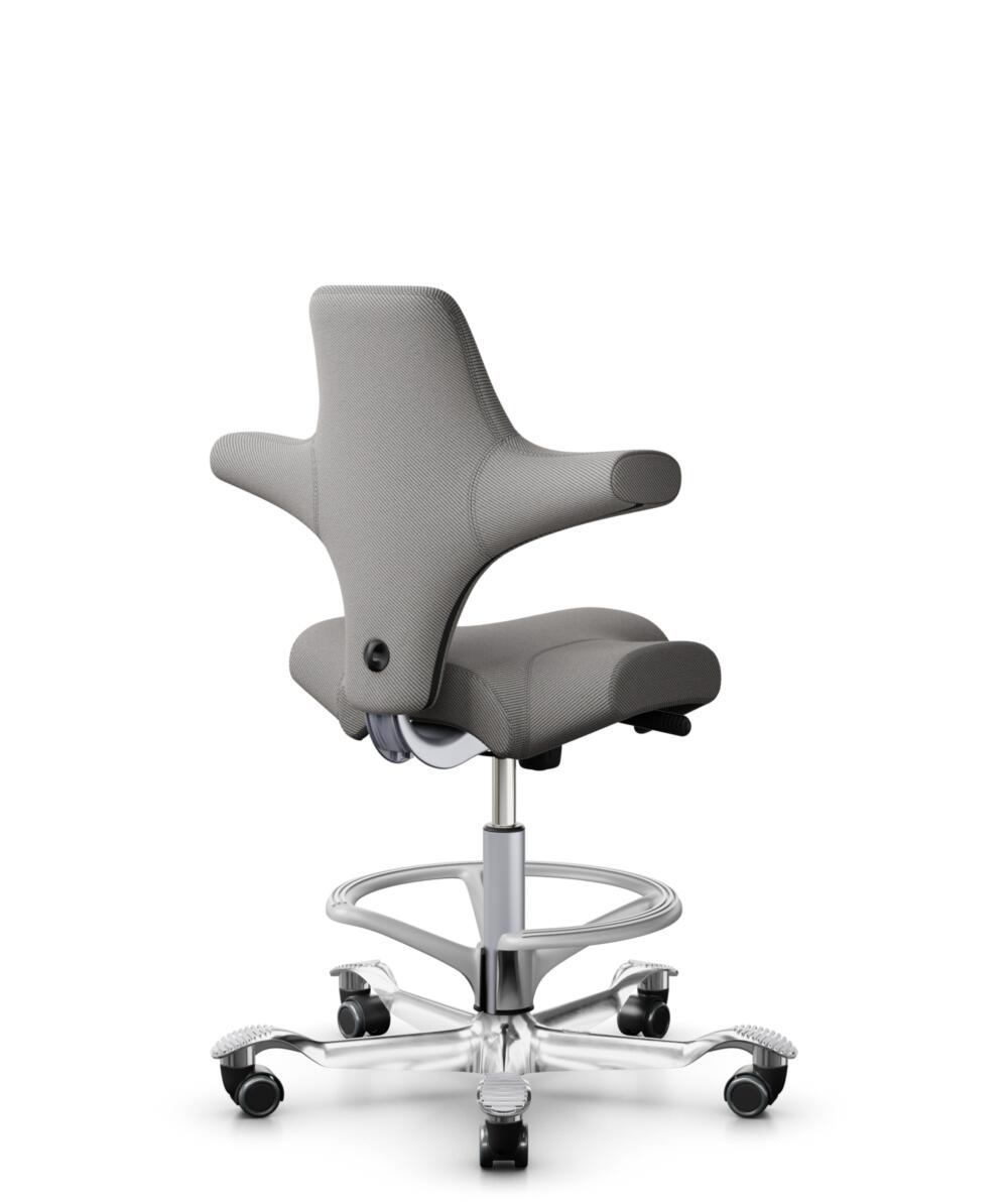 HÅG Capisco 8106 - Oceanic (Camira) - Gerecycled Polyester - OCI008 - Warm grey - Framekleur - Zilver - Gasveer - 200 mm (Zithoogte 46-64cm) - Vloercontact - Zachte wielen t.b.v. harde vloeren - Voetenring - Ja, in framekleur - Voetster - Ja, voetster ... - 3