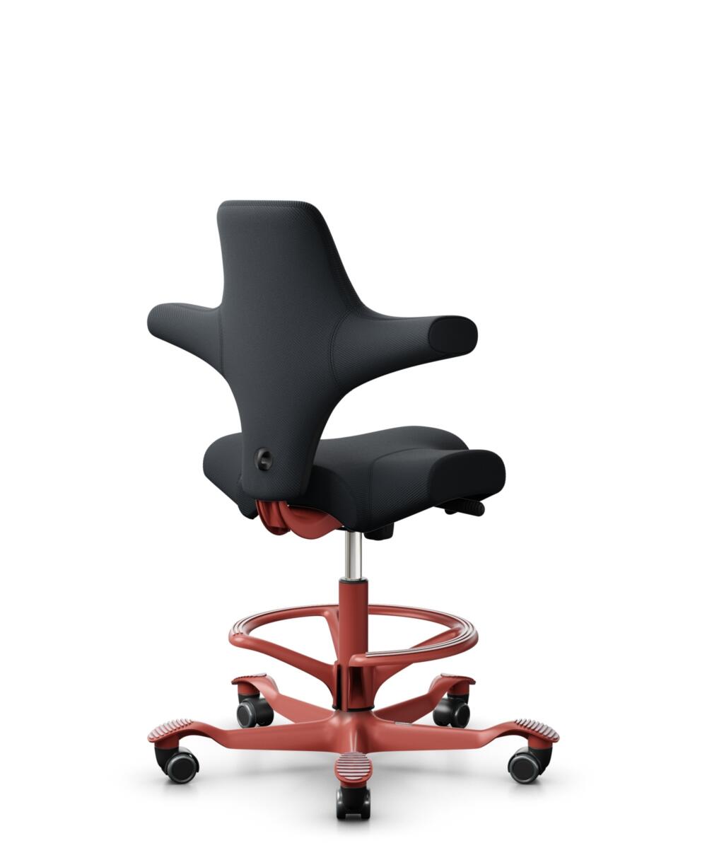 HÅG Capisco 8106 - Oceanic (Camira) - Gerecycled Polyester - OCI001 - Black - Framekleur - Blush Rose - Gasveer - 265 mm (Zithoogte 53-79cm) - Vloercontact - Harde wielen t.b.v. zachte vloeren - Voetenring - Ja, in framekleur - Voetster - Nee, voetster... - 3