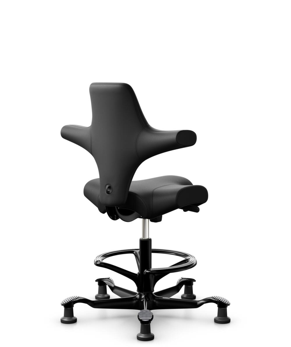 HÅG Capisco 8106 - Puxx 1 (Oniro) - Polyurethaan Kunstleer - PU215816 - Black - Framekleur - Zwart - Gasveer - 200 mm (Zithoogte 46-64cm) - Vloercontact - Glijdoppen - Voetenring - Ja, in framekleur - Voetster - Nee, voetster in framekleur - 3