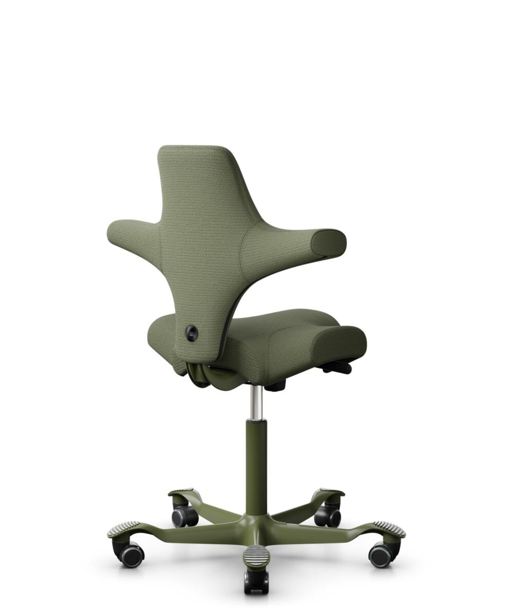 HÅG Capisco 8106 - Sirdal (GU) - Wol - SRD960 - Green - Framekleur - Moss Grey - Gasveer - 200 mm (Zithoogte 46-64cm) - Vloercontact - Zachte wielen t.b.v. harde vloeren - Voetenring - Nee, geen voetenring - Voetster - Nee, voetster in framekleur - 3