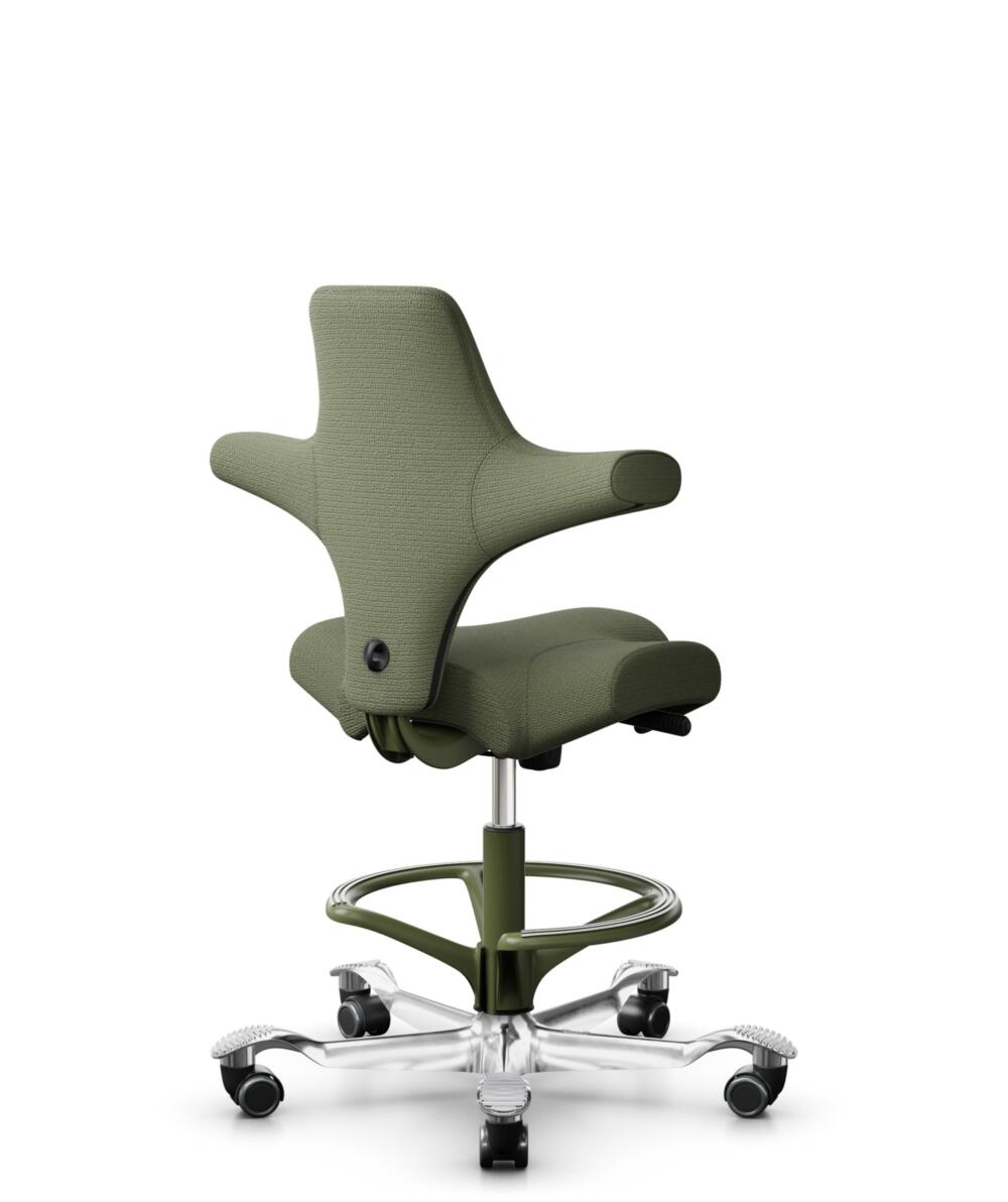 HÅG Capisco 8106 - Sirdal (GU) - Wol - SRD960 - Green - Framekleur - Moss Grey - Gasveer - 200 mm (Zithoogte 46-64cm) - Vloercontact - Zachte wielen t.b.v. harde vloeren - Voetenring - Ja, in framekleur - Voetster - Ja, voetster in gepolijst aluminium - 3