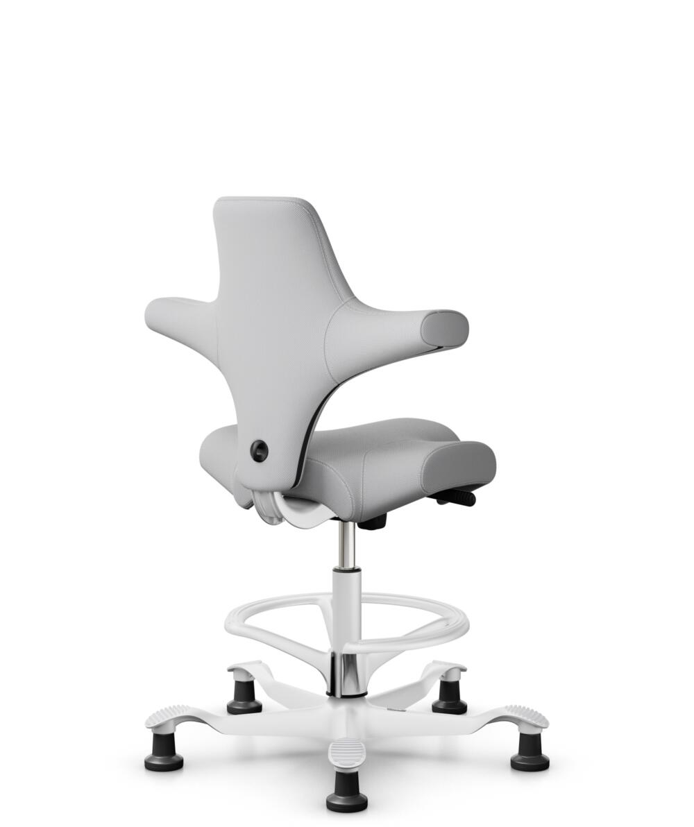 HÅG Capisco 8106 - Steelcut Trio 3 (Kvadrat) - Wol / Polyamide - STT133 - Light grey - Framekleur - Wit - Gasveer - 265 mm (Zithoogte 53-79cm) - Vloercontact - Glijdoppen - Voetenring - Ja, in framekleur - Voetster - Nee, voetster in framekleur - 3