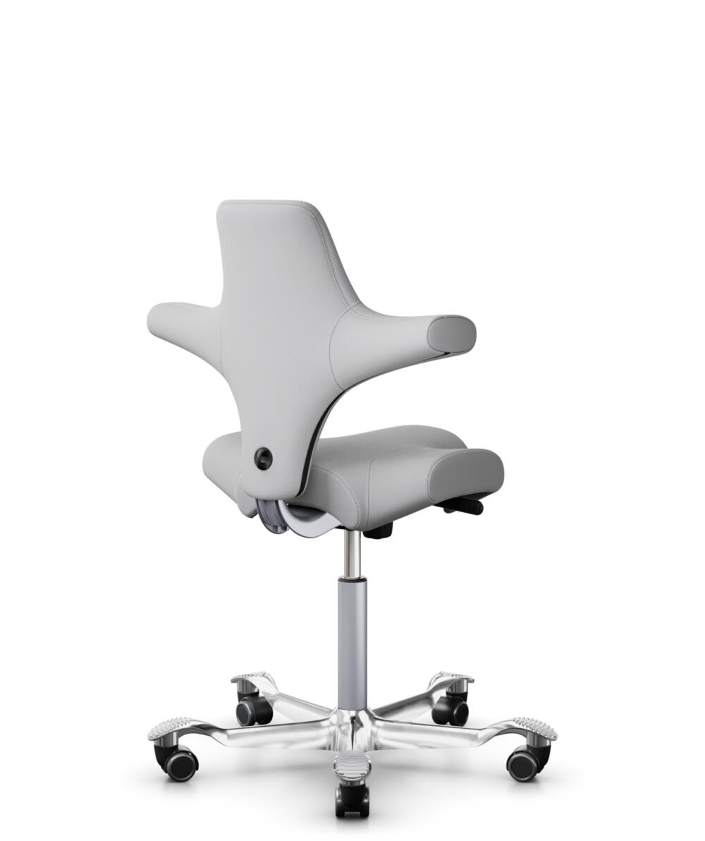 HÅG Capisco 8106 - Steelcut Trio 3 (Kvadrat) - Wol / Polyamide - STT133 - Light grey - Framekleur - Zilver - Gasveer - 150 mm (Zithoogte 40-55cm) - Vloercontact - Harde wielen t.b.v. zachte vloeren - Voetenring - Nee, geen voetenring - Voetster - Ja, v... - 1