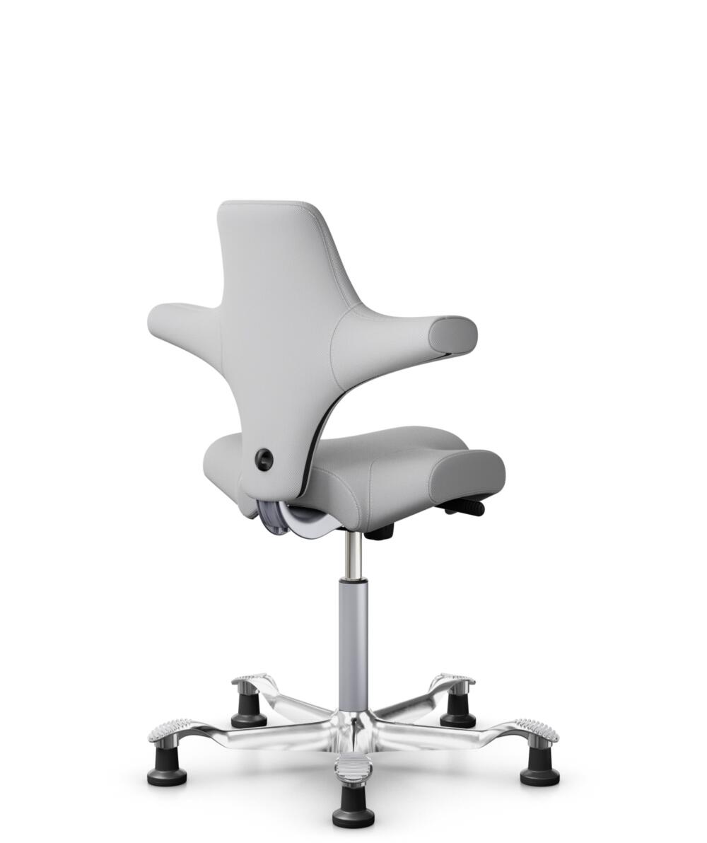 HÅG Capisco 8106 - Steelcut Trio 3 (Kvadrat) - Wol / Polyamide - STT133 - Light grey - Framekleur - Zilver - Gasveer - 200 mm (Zithoogte 46-64cm) - Vloercontact - Glijdoppen - Voetenring - Nee, geen voetenring - Voetster - Ja, voetster in gepolijst alu... - 3