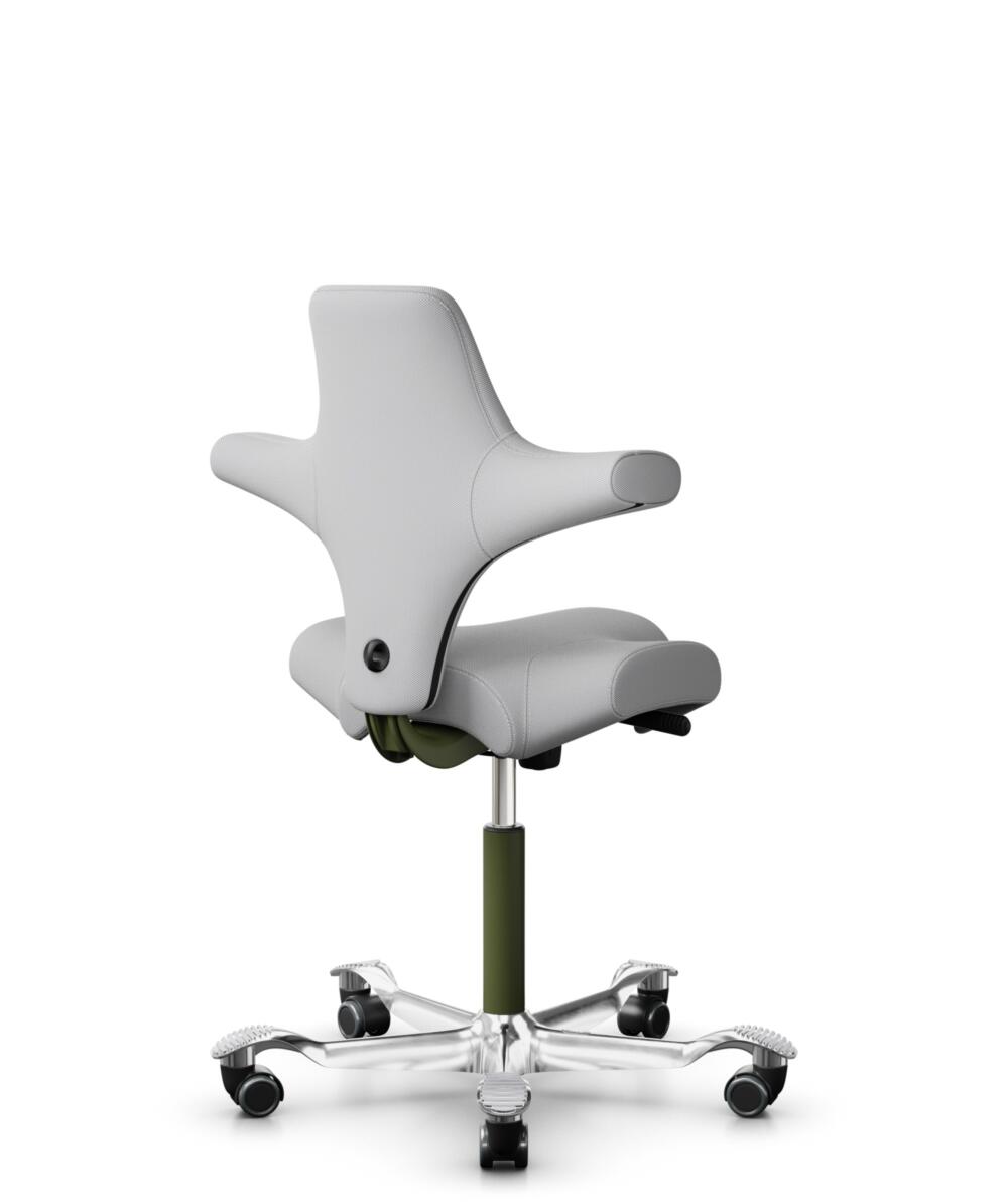 HÅG Capisco 8106 - Steelcut Trio 3 (Kvadrat) - Wol / Polyamide - STT133 - Light grey - Framekleur - Moss Grey - Gasveer - 265 mm (Zithoogte 53-79cm) - Vloercontact - Harde wielen t.b.v. zachte vloeren - Voetenring - Nee, geen voetenring - Voetster - Ja... - 3