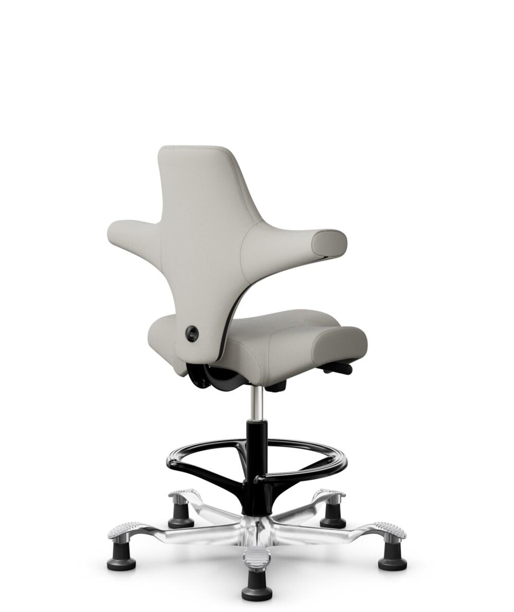 HÅG Capisco 8106 - Steelcut Trio 3 (Kvadrat) - Wol / Polyamide - STT213 - Light beige - Framekleur - Zwart - Gasveer - 265 mm (Zithoogte 53-79cm) - Vloercontact - Glijdoppen - Voetenring - Ja, in framekleur - Voetster - Ja, voetster in gepolijst aluminium - 3