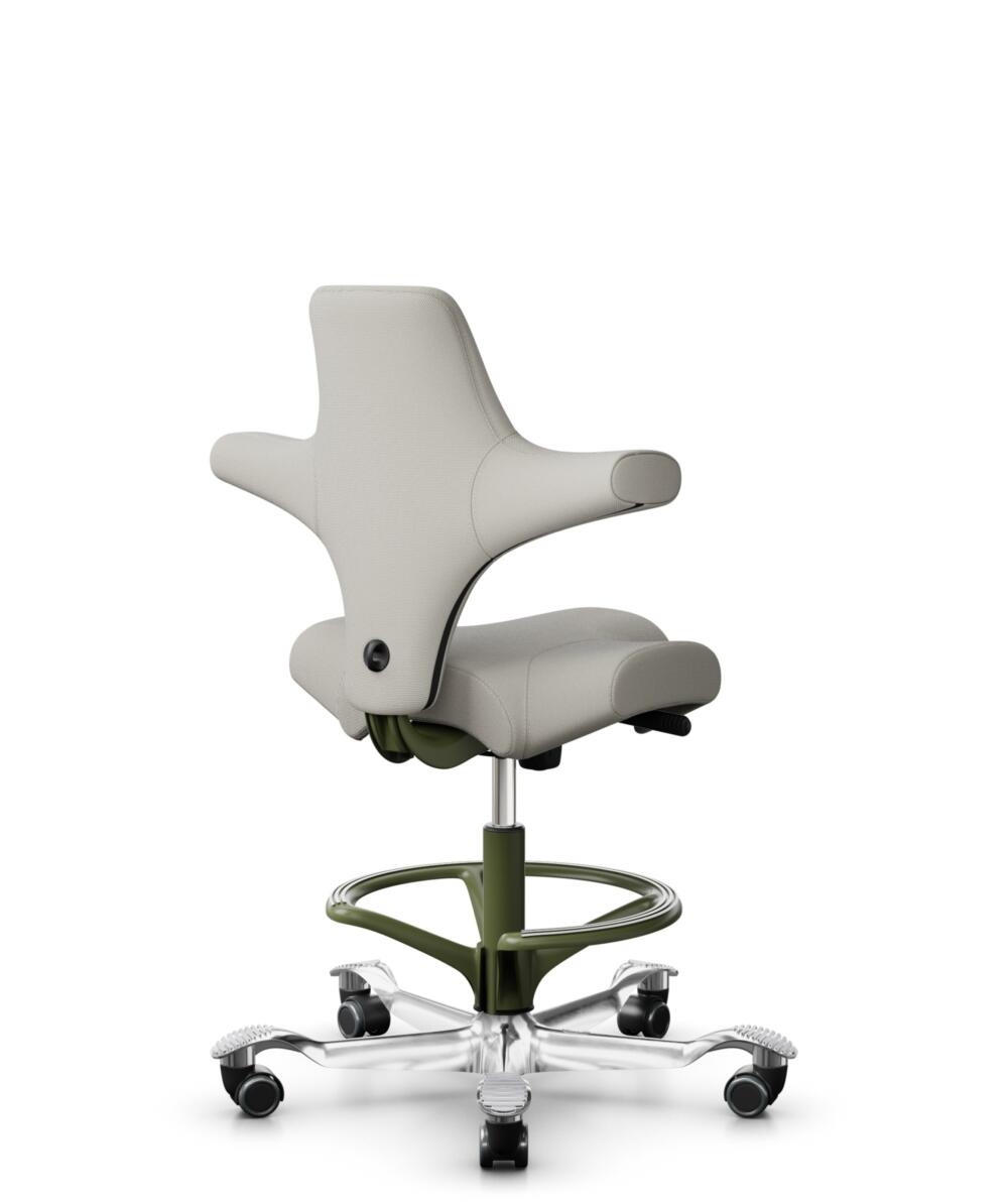 HÅG Capisco 8106 - Steelcut Trio 3 (Kvadrat) - Wol / Polyamide - STT213 - Light beige - Framekleur - Moss Grey - Gasveer - 200 mm (Zithoogte 46-64cm) - Vloercontact - Zachte wielen t.b.v. harde vloeren - Voetenring - Ja, in framekleur - Voetster - Ja, ... - 3