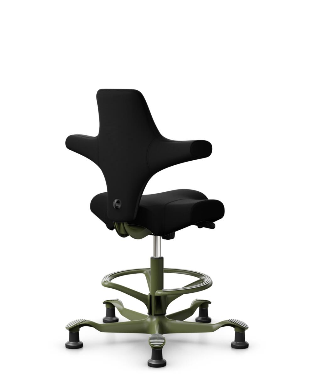 HÅG Capisco 8106 - Steelcut 3 (Kvadrat) - Wol / Polyamide - STT190 - Black - Framekleur - Moss Grey - Gasveer - 200 mm (Zithoogte 46-64cm) - Vloercontact - Glijdoppen - Voetenring - Ja, in framekleur - Voetster - Nee, voetster in framekleur - 3