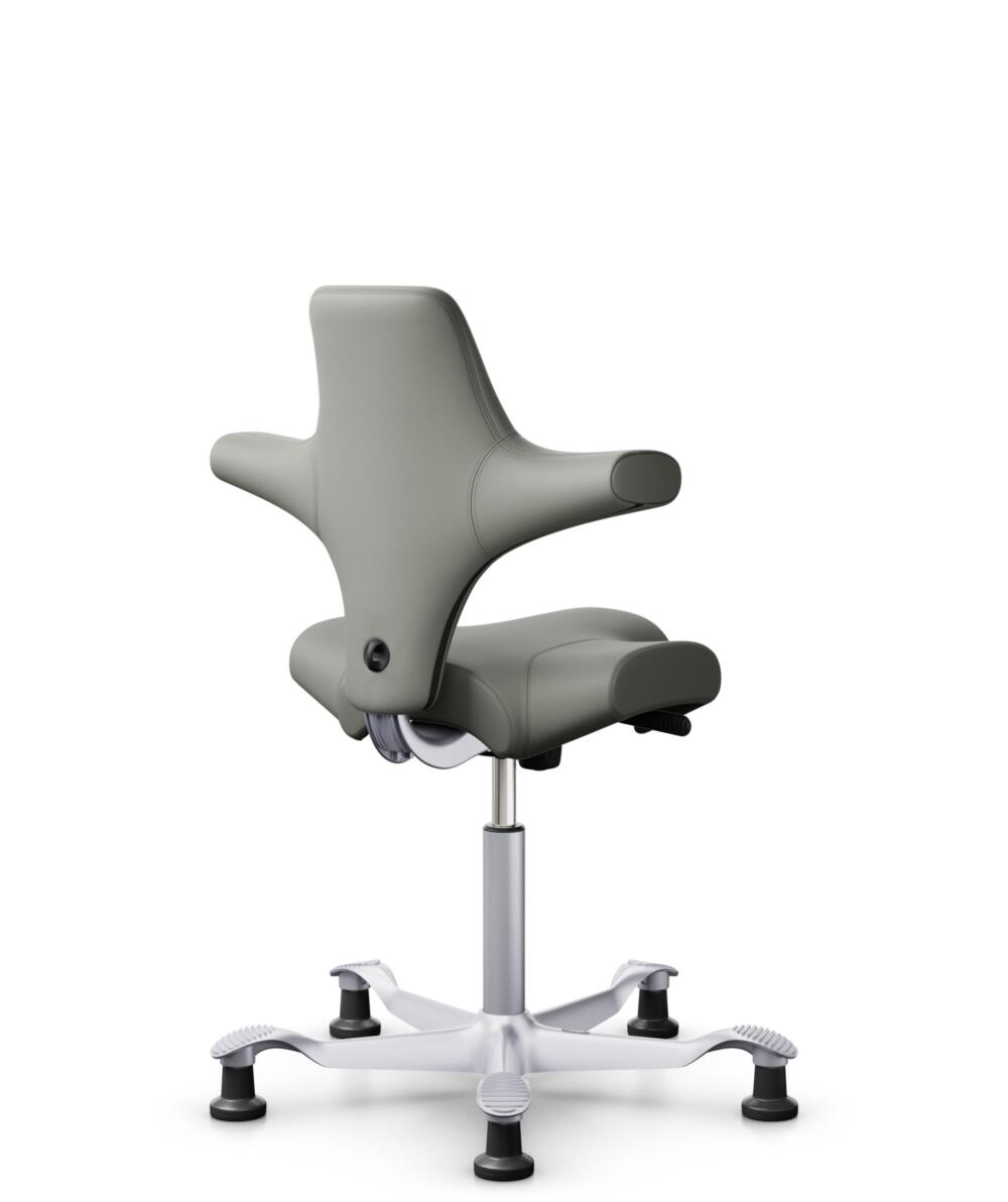 HÅG Capisco 8106 - Paloma Soft (Wollsdorf) - Semi-aniline Leder - PL55115 Warm grey - Framekleur - Zilver - Gasveer - 200 mm (Zithoogte 46-64cm) - Vloercontact - Glijdoppen - Voetenring - Nee, geen voetenring - Voetster - Nee, voetster in framekleur - 2