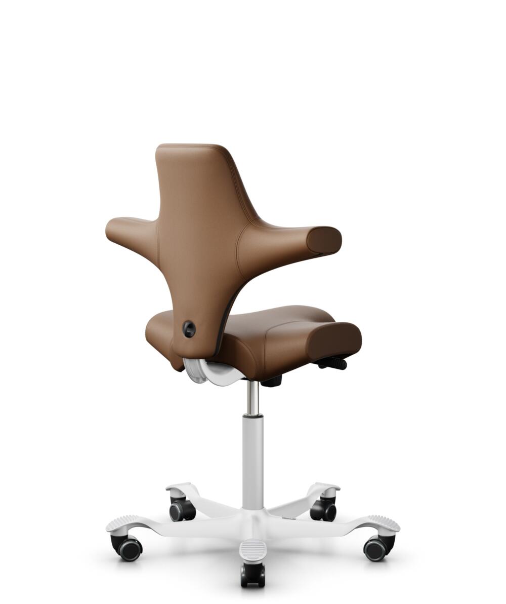HÅG Capisco 8106 - Paloma Soft (Wollsdorf) - Semi-aniline Leder - PL05429 Cognac - Framekleur - Wit - Gasveer - 265 mm (Zithoogte 53-79cm) - Vloercontact - Harde wielen t.b.v. zachte vloeren - Voetenring - Nee, geen voetenring - Voetster - Nee, voetste... - 3