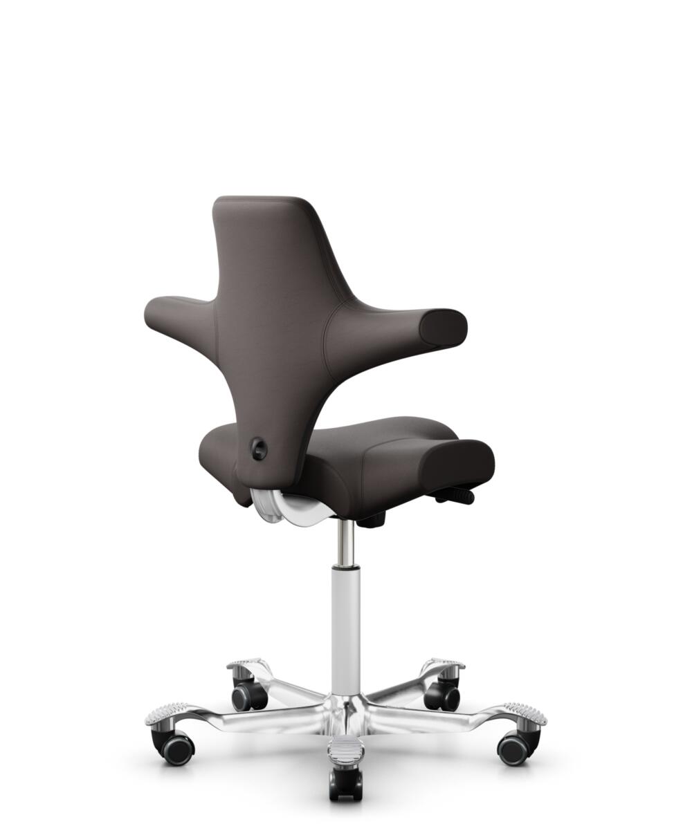 HÅG Capisco 8106 - Elmosoft (Elmo) - Semi-aniline Leder - EL93068 - Dark brown - Framekleur - Wit - Gasveer - 265 mm (Zithoogte 53-79cm) - Vloercontact - Zachte wielen t.b.v. harde vloeren - Voetenring - Nee, geen voetenring - Voetster - Ja, voetster i... - 3
