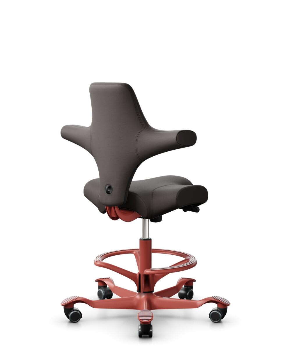 HÅG Capisco 8106 - Elmosoft (Elmo) - Semi-aniline Leder - EL93068 - Dark brown - Framekleur - Blush Rose - Gasveer - 200 mm (Zithoogte 46-64cm) - Vloercontact - Harde wielen t.b.v. zachte vloeren - Voetenring - Ja, in framekleur - Voetster - Nee, voets... - 1