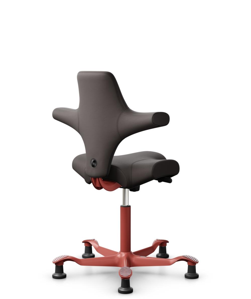HÅG Capisco 8106 - Elmosoft (Elmo) - Semi-aniline Leder - EL93068 - Dark brown - Framekleur - Blush Rose - Gasveer - 200 mm (Zithoogte 46-64cm) - Vloercontact - Glijdoppen - Voetenring - Nee, geen voetenring - Voetster - Nee, voetster in framekleur - 3