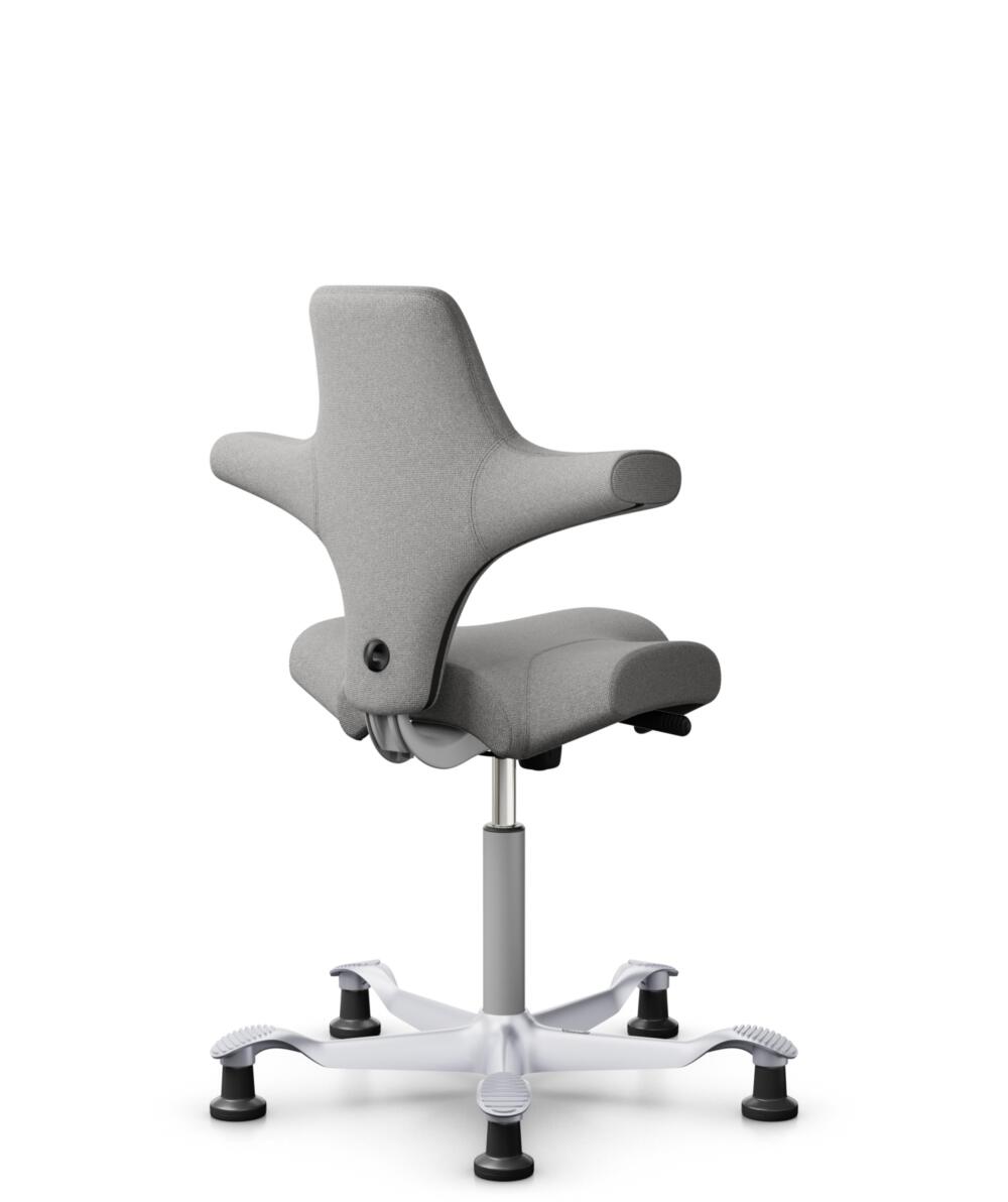 HÅG Capisco 8106 - Cura Loop (Gabriel) - Gerecycled Polyester - CLP60110 Light grey - Framekleur - Zilver - Gasveer - 265 mm (Zithoogte 53-79cm) - Vloercontact - Glijdoppen - Voetenring - Nee, geen voetenring - Voetster - Nee, voetster in framekleur - 3