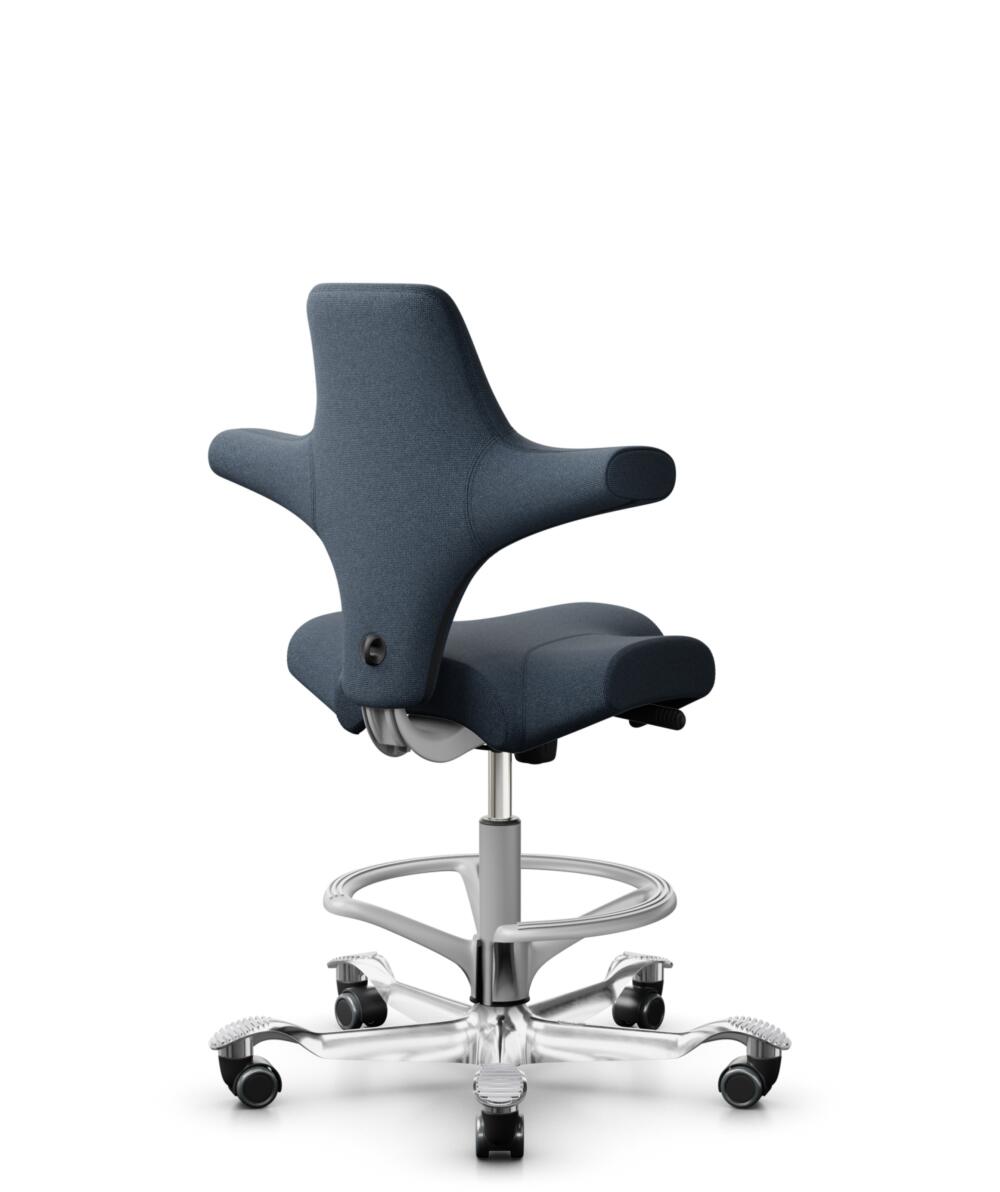 HÅG Capisco 8106 - Cura Loop (Gabriel) - Gerecycled Polyester - CLP66165 Blue - Framekleur - Zilver - Gasveer - 200 mm (Zithoogte 46-64cm) - Vloercontact - Harde wielen t.b.v. zachte vloeren - Voetenring - Ja, in framekleur - Voetster - Ja, voetster in... - 3