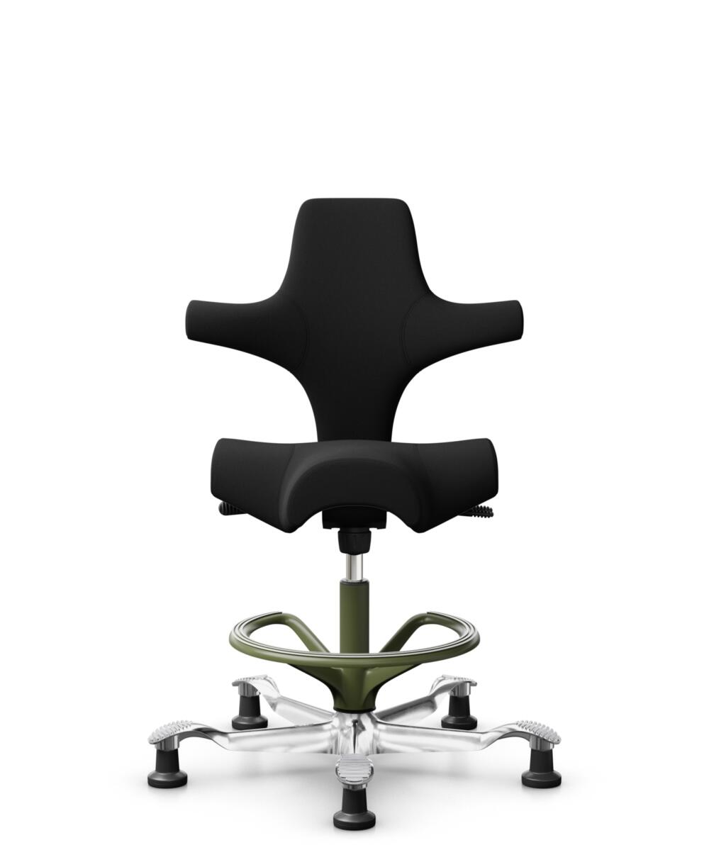 HÅG Capisco 8106 - Xtreme (Camira) - Gerecycled Polyester - EXR009 - Black - Framekleur - Moss Grey - Gasveer - 200 mm (Zithoogte 46-64cm) - Vloercontact - Glijdoppen - Voetenring - Ja, in framekleur - Voetster - Ja, voetster in gepolijst aluminium - 1