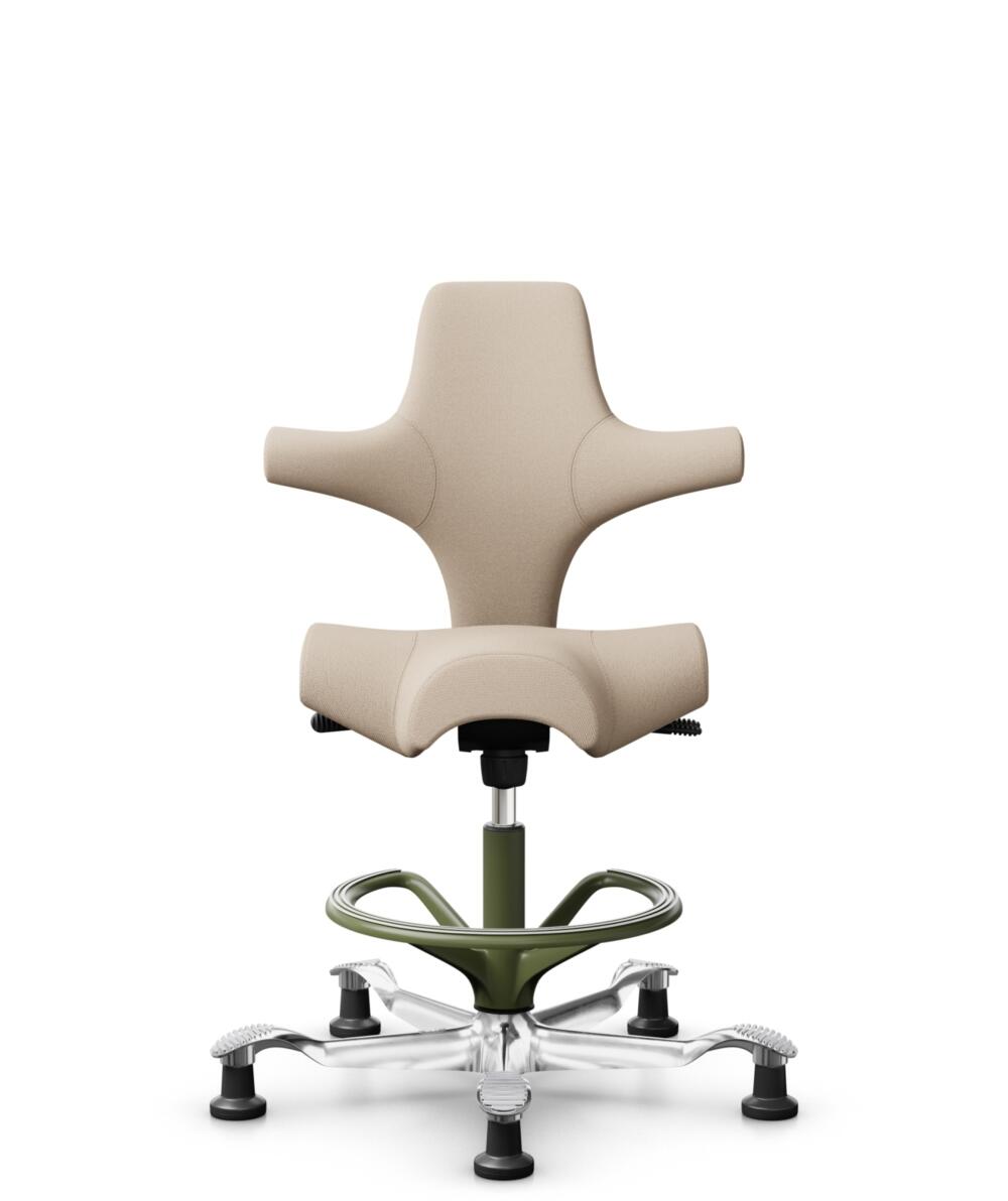 HÅG Capisco 8106 - Select (Gabriel) - Wol / Polyamide - SC61188 - Light beige - Framekleur - Moss Grey - Gasveer - 200 mm (Zithoogte 46-64cm) - Vloercontact - Glijdoppen - Voetenring - Ja, in framekleur - Voetster - Ja, voetster in gepolijst aluminium - 1