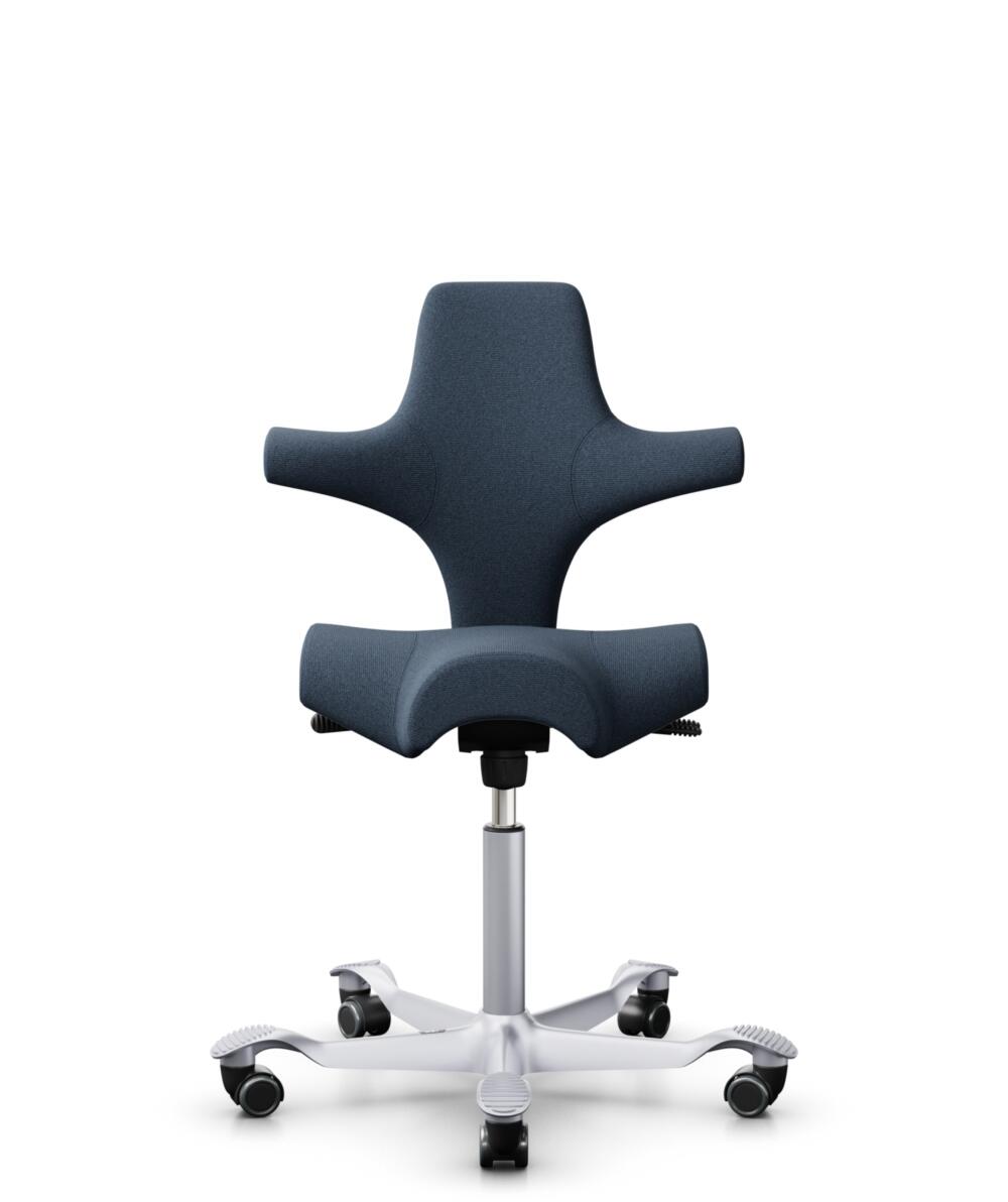 HÅG Capisco 8106 - Capture (Gabriel) - Wol / Polyamide - CPT6001 - Dark blue - Framekleur - Zilver - Gasveer - 265 mm (Zithoogte 53-79cm) - Vloercontact - Zachte wielen t.b.v. harde vloeren - Voetenring - Nee, geen voetenring - Voetster - Nee, voetster... - 3