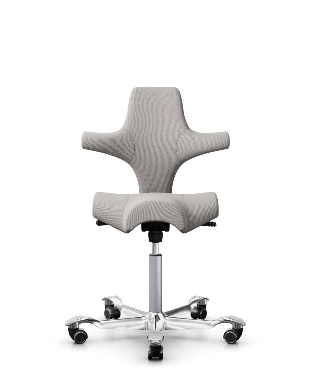 HÅG Capisco 8106 - Oceanic (Camira) - Gerecycled Polyester - OCI014 - Light beige - Framekleur - Zilver - Gasveer - 150 mm (Zithoogte 40-55cm) - Vloercontact - Zachte wielen t.b.v. harde vloeren - Voetenring - Nee, geen voetenring - Voetster - Ja, voet... - 1