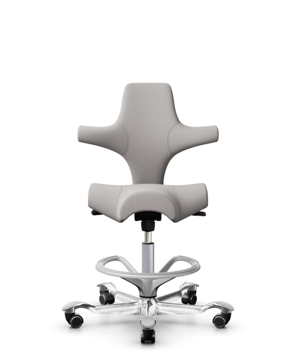 HÅG Capisco 8106 - Oceanic (Camira) - Gerecycled Polyester - OCI014 - Light beige - Framekleur - Zilver - Gasveer - 265 mm (Zithoogte 53-79cm) - Vloercontact - Harde wielen t.b.v. zachte vloeren - Voetenring - Ja, in framekleur - Voetster - Ja, voetste... - 1