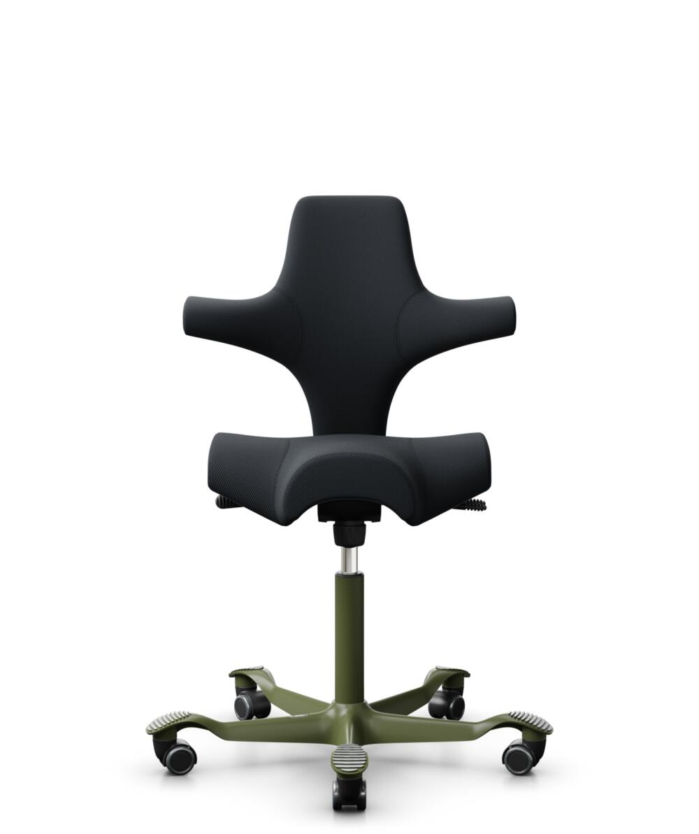 HÅG Capisco 8106 - Oceanic (Camira) - Gerecycled Polyester - OCI001 - Black - Framekleur - Moss Grey - Gasveer - 265 mm (Zithoogte 53-79cm) - Vloercontact - Harde wielen t.b.v. zachte vloeren - Voetenring - Nee, geen voetenring - Voetster - Nee, voetst... - 1