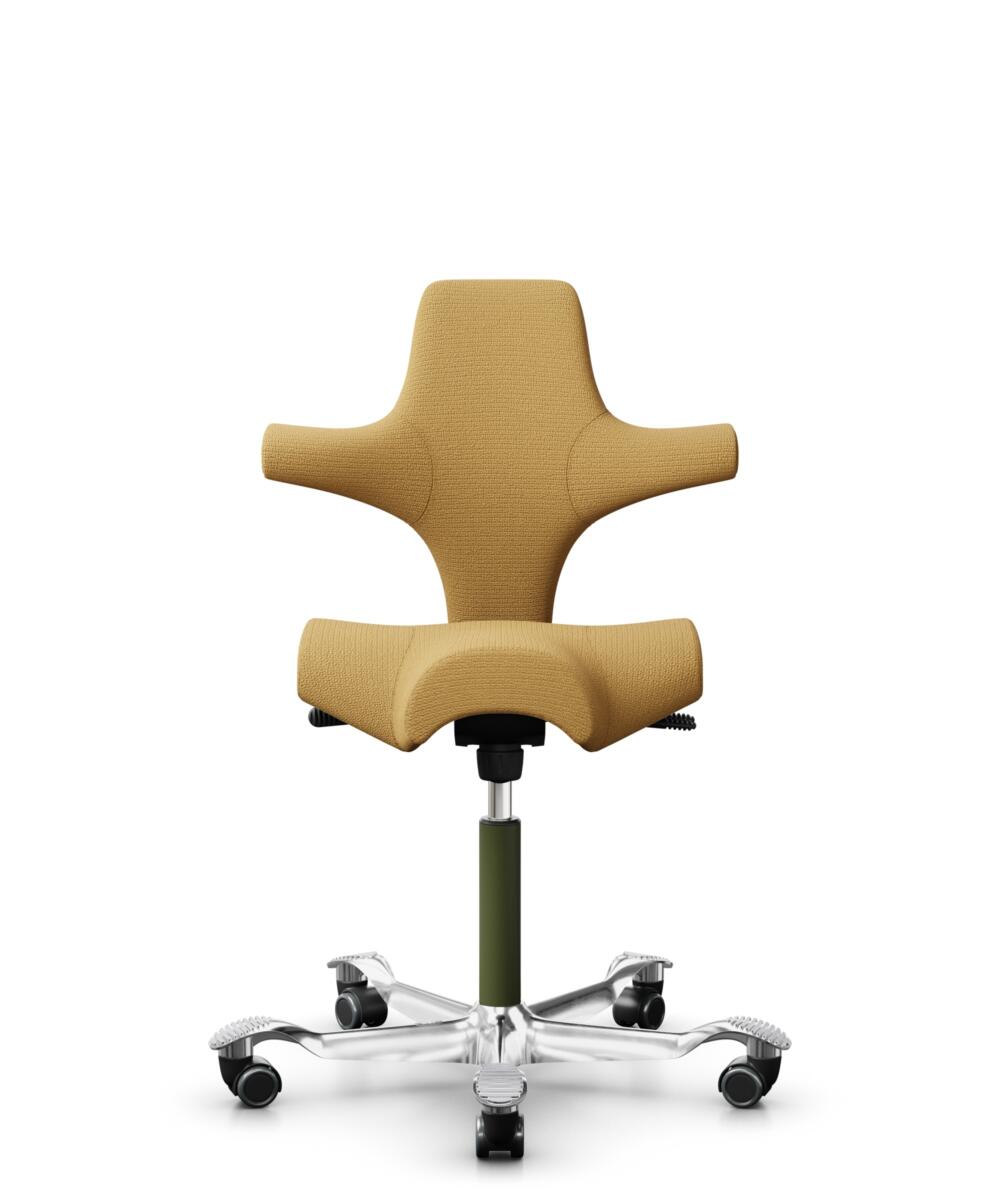 HÅG Capisco 8106 - Sirdal (GU) - Wol - SRD320 - Ochre - Framekleur - Moss Grey - Gasveer - 200 mm (Zithoogte 46-64cm) - Vloercontact - Zachte wielen t.b.v. harde vloeren - Voetenring - Nee, geen voetenring - Voetster - Ja, voetster in gepolijst aluminium - 1