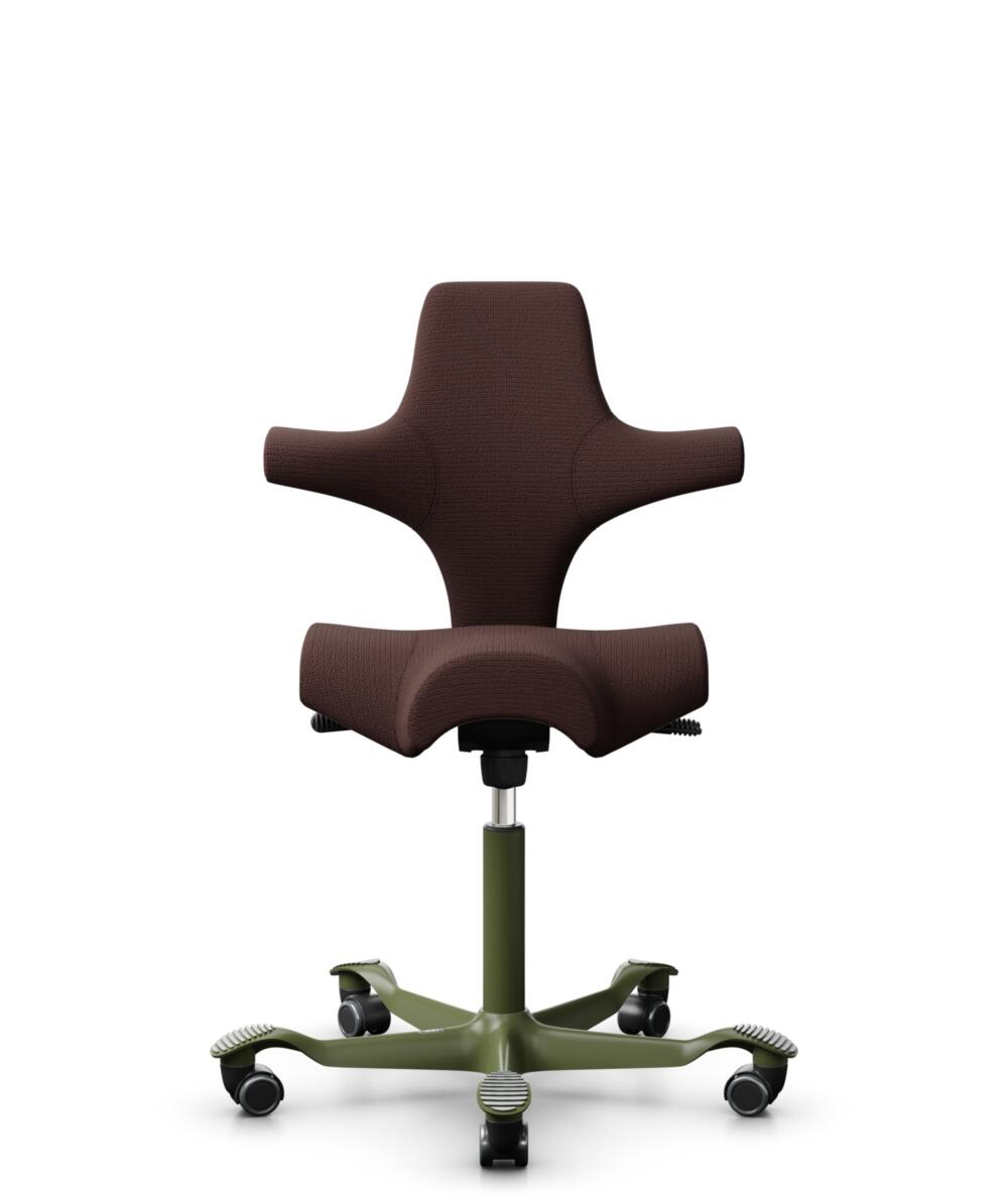 HÅG Capisco 8106 - Sirdal (GU) - Wol - SRD480 - Chestnut - Framekleur - Moss Grey - Gasveer - 150 mm (Zithoogte 40-55cm) - Vloercontact - Harde wielen t.b.v. zachte vloeren - Voetenring - Nee, geen voetenring - Voetster - Nee, voetster in framekleur - 1