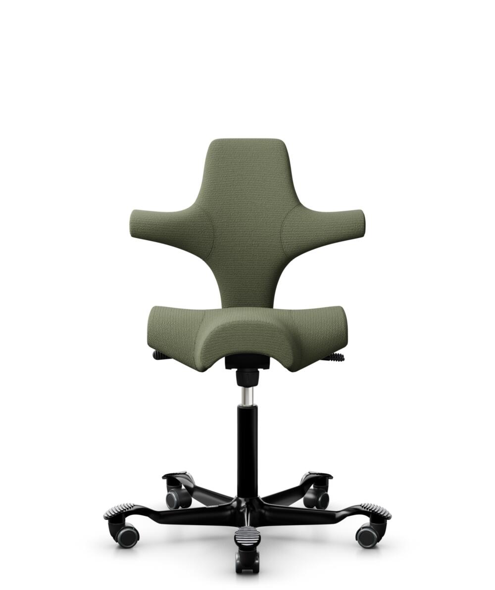 HÅG Capisco 8106 - Sirdal (GU) - Wol - SRD960 - Green - Framekleur - Zwart - Gasveer - 200 mm (Zithoogte 46-64cm) - Vloercontact - Zachte wielen t.b.v. harde vloeren - Voetenring - Nee, geen voetenring - Voetster - Nee, voetster in framekleur - 1