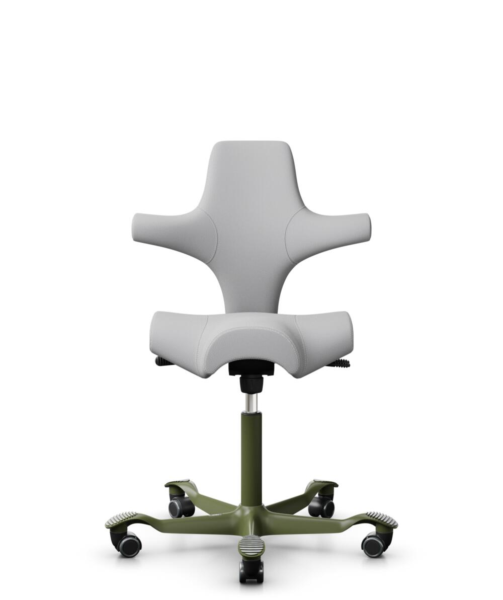 HÅG Capisco 8106 - Steelcut Trio 3 (Kvadrat) - Wol / Polyamide - STT133 - Light grey - Framekleur - Moss Grey - Gasveer - 200 mm (Zithoogte 46-64cm) - Vloercontact - Zachte wielen t.b.v. harde vloeren - Voetenring - Nee, geen voetenring - Voetster - Ne... - 1