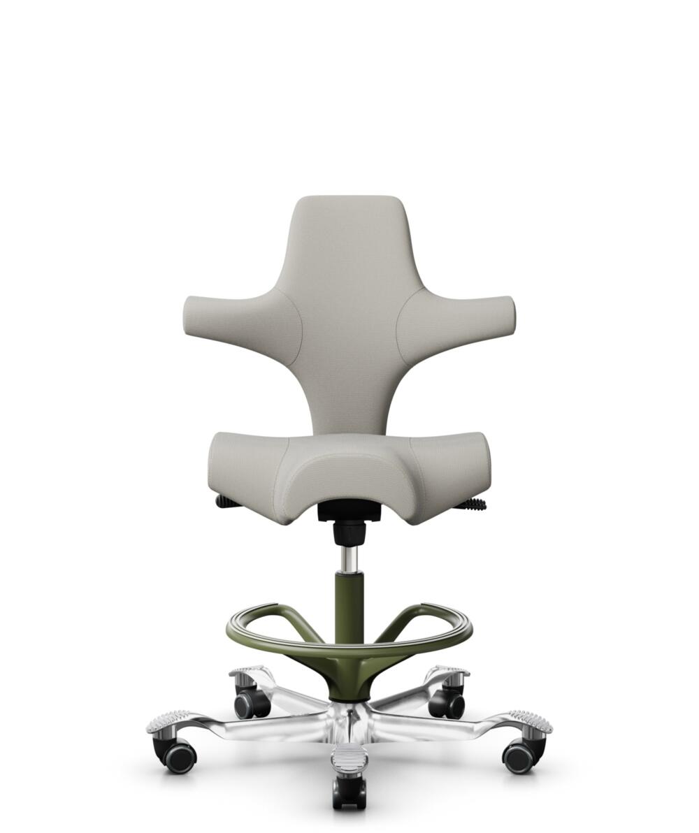 HÅG Capisco 8106 - Steelcut Trio 3 (Kvadrat) - Wol / Polyamide - STT213 - Light beige - Framekleur - Moss Grey - Gasveer - 200 mm (Zithoogte 46-64cm) - Vloercontact - Zachte wielen t.b.v. harde vloeren - Voetenring - Ja, in framekleur - Voetster - Ja, ... - 1