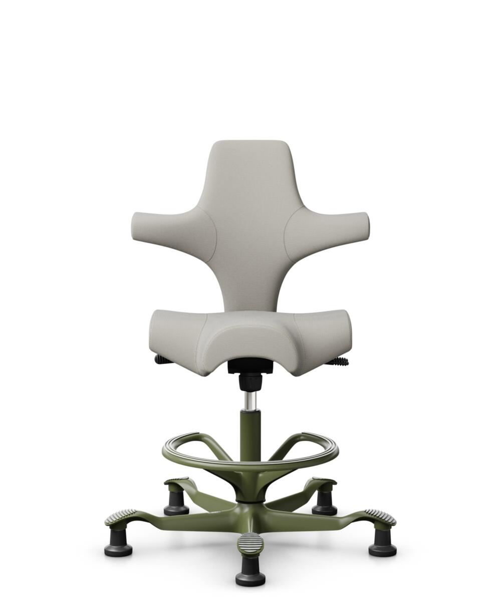 HÅG Capisco 8106 - Steelcut Trio 3 (Kvadrat) - Wol / Polyamide - STT213 - Light beige - Framekleur - Moss Grey - Gasveer - 200 mm (Zithoogte 46-64cm) - Vloercontact - Glijdoppen - Voetenring - Ja, in framekleur - Voetster - Nee, voetster in framekleur - 1