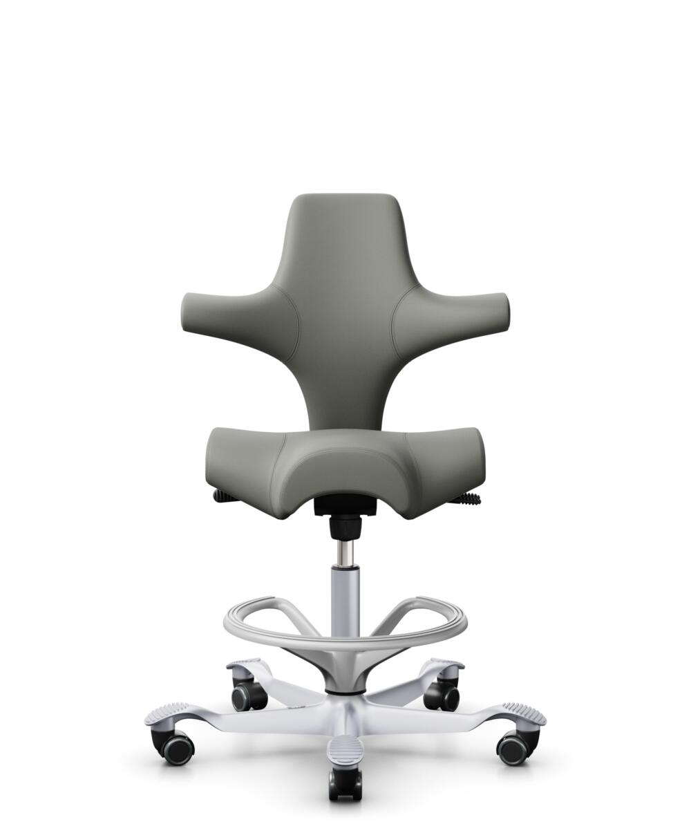 HÅG Capisco 8106 - Paloma Soft (Wollsdorf) - Semi-aniline Leder - PL55115 Warm grey - Framekleur - Zilver - Gasveer - 200 mm (Zithoogte 46-64cm) - Vloercontact - Zachte wielen t.b.v. harde vloeren - Voetenring - Ja, in framekleur - Voetster - Nee, voet... - 2