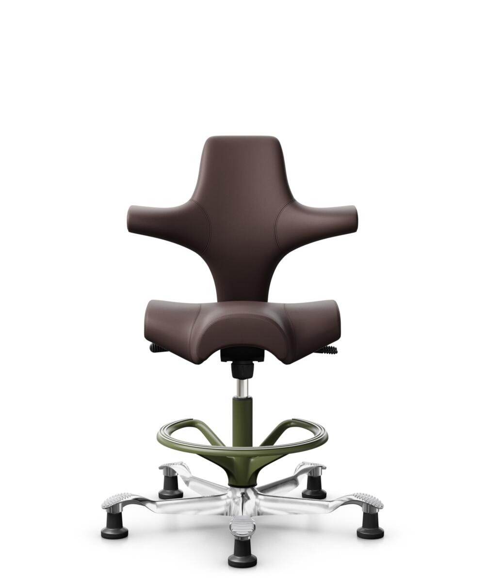 HÅG Capisco 8106 - Paloma Soft (Wollsdorf) - Semi-aniline Leder - PL55130 Dark brown - Framekleur - Moss Grey - Gasveer - 265 mm (Zithoogte 53-79cm) - Vloercontact - Glijdoppen - Voetenring - Ja, in framekleur - Voetster - Ja, voetster in gepolijst alu... - 2