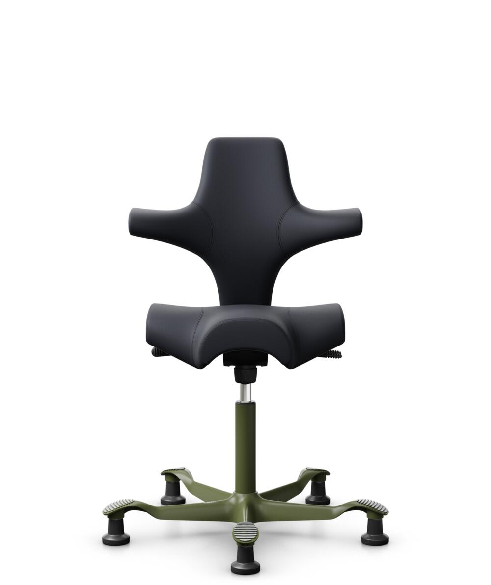 HÅG Capisco 8106 - Paloma Soft (Wollsdorf) - Semi-aniline Leder - PL55185 Charcoal - Framekleur - Moss Grey - Gasveer - 150 mm (Zithoogte 40-55cm) - Vloercontact - Glijdoppen - Voetenring - Nee, geen voetenring - Voetster - Nee, voetster in framekleur - 1