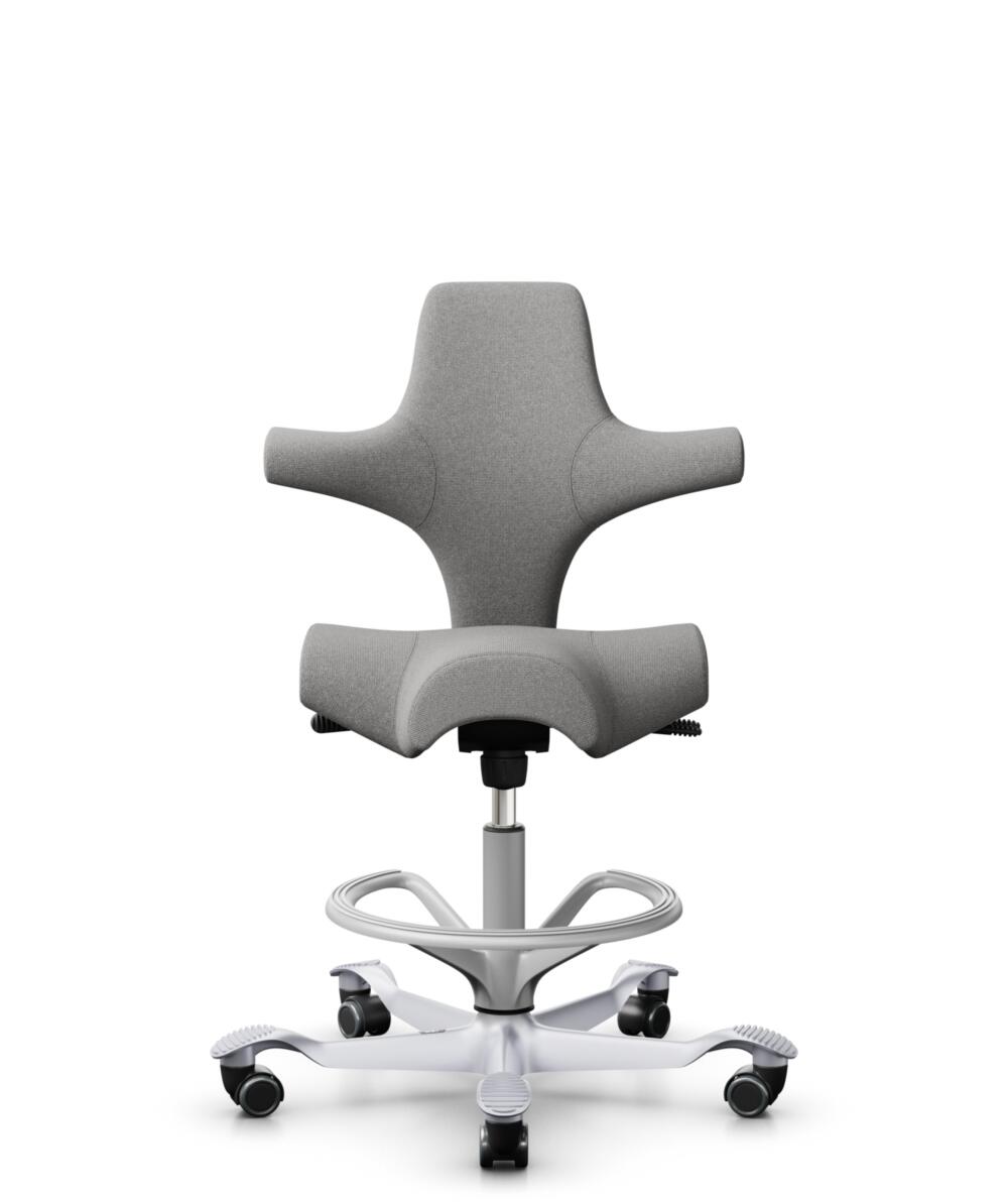 HÅG Capisco 8106 - Cura Loop (Gabriel) - Gerecycled Polyester - CLP60110 Light grey - Framekleur - Zilver - Gasveer - 265 mm (Zithoogte 53-79cm) - Vloercontact - Harde wielen t.b.v. zachte vloeren - Voetenring - Ja, in framekleur - Voetster - Nee, voet... - 1