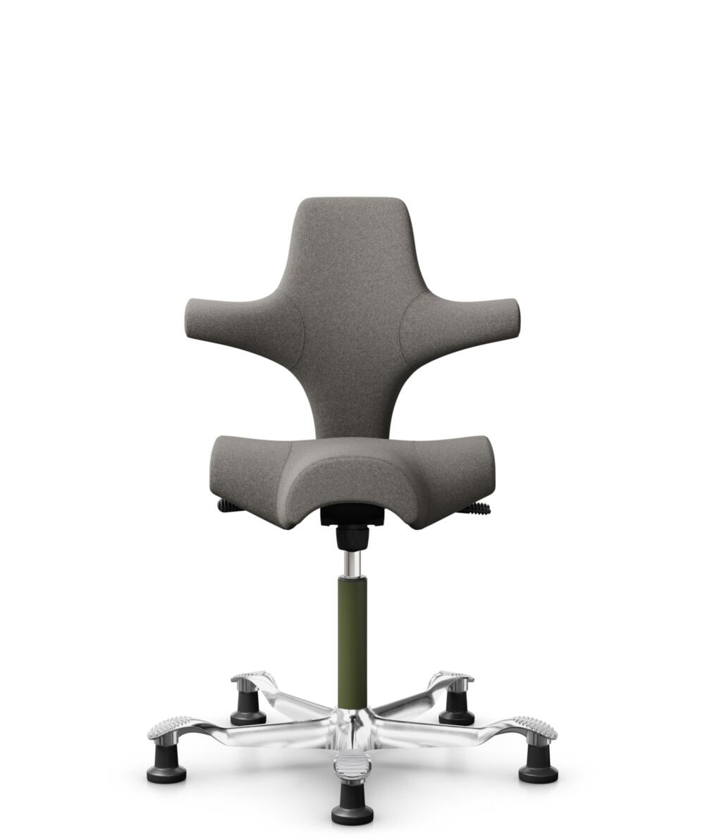 HÅG Capisco 8106 - Cura Loop (Gabriel) - Gerecycled Polyester - CLP61168 Beige-grey - Framekleur - Moss Grey - Gasveer - 150 mm (Zithoogte 40-55cm) - Vloercontact - Glijdoppen - Voetenring - Nee, geen voetenring - Voetster - Ja, voetster in gepolijst a... - 1