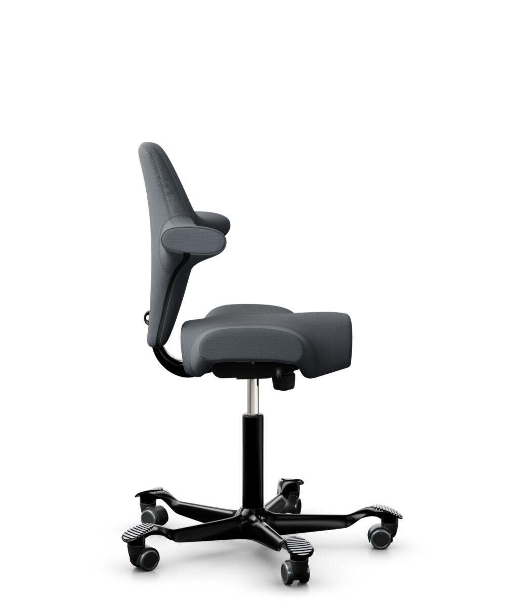 HÅG Capisco 8106 - Select (Gabriel) - Wol / Polyamide - SC60003 - Grey - Framekleur - Zwart - Gasveer - 150 mm (Zithoogte 40-55cm) - Vloercontact - Harde wielen t.b.v. zachte vloeren - Voetenring - Nee, geen voetenring - Voetster - Nee, voetster in fra... - 2