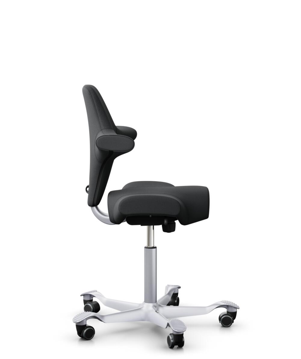 HÅG Capisco 8106 - Select (Gabriel) - Wol / Polyamide - SC60051 - Charcoal - Framekleur - Zilver - Gasveer - 265 mm (Zithoogte 53-79cm) - Vloercontact - Zachte wielen t.b.v. harde vloeren - Voetenring - Nee, geen voetenring - Voetster - Nee, voetster i... - 2