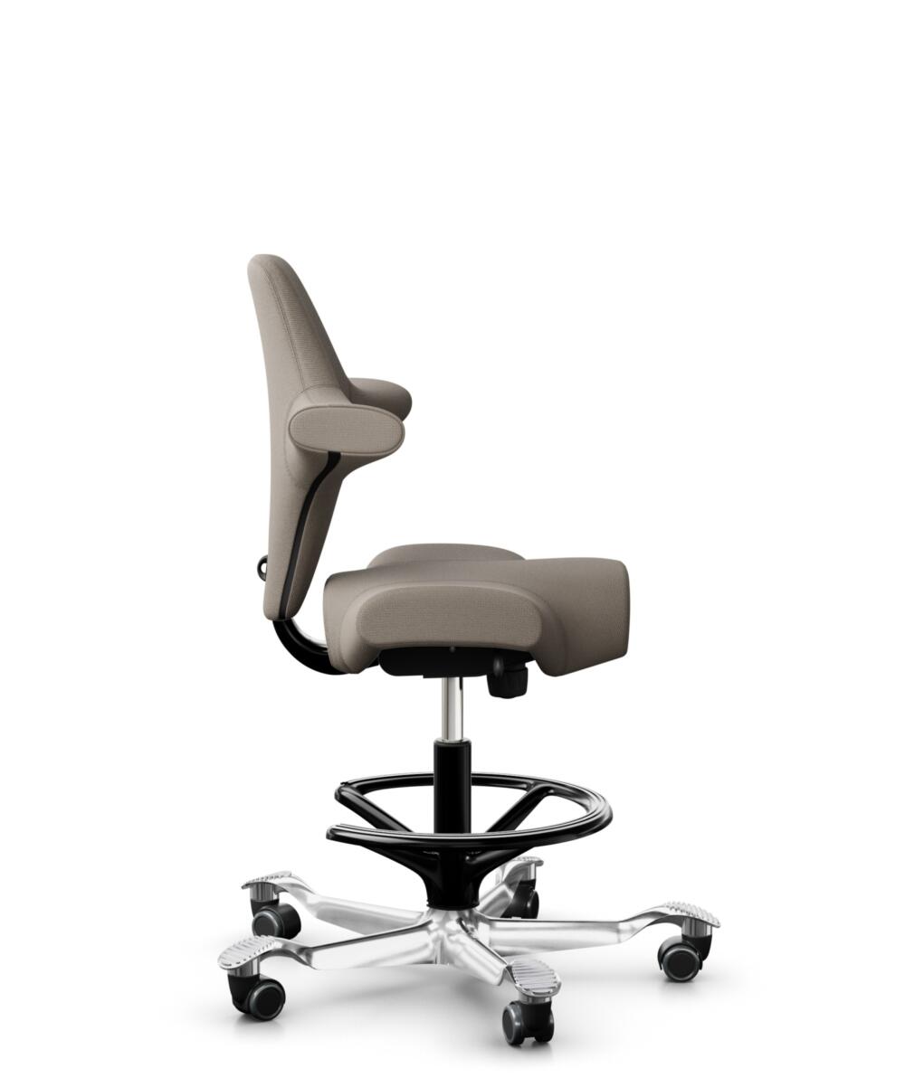 HÅG Capisco 8106 - Select (Gabriel) - Wol / Polyamide - SC60129 - Beige - Framekleur - Zwart - Gasveer - 265 mm (Zithoogte 53-79cm) - Vloercontact - Harde wielen t.b.v. zachte vloeren - Voetenring - Ja, in framekleur - Voetster - Ja, voetster in gepoli... - 2