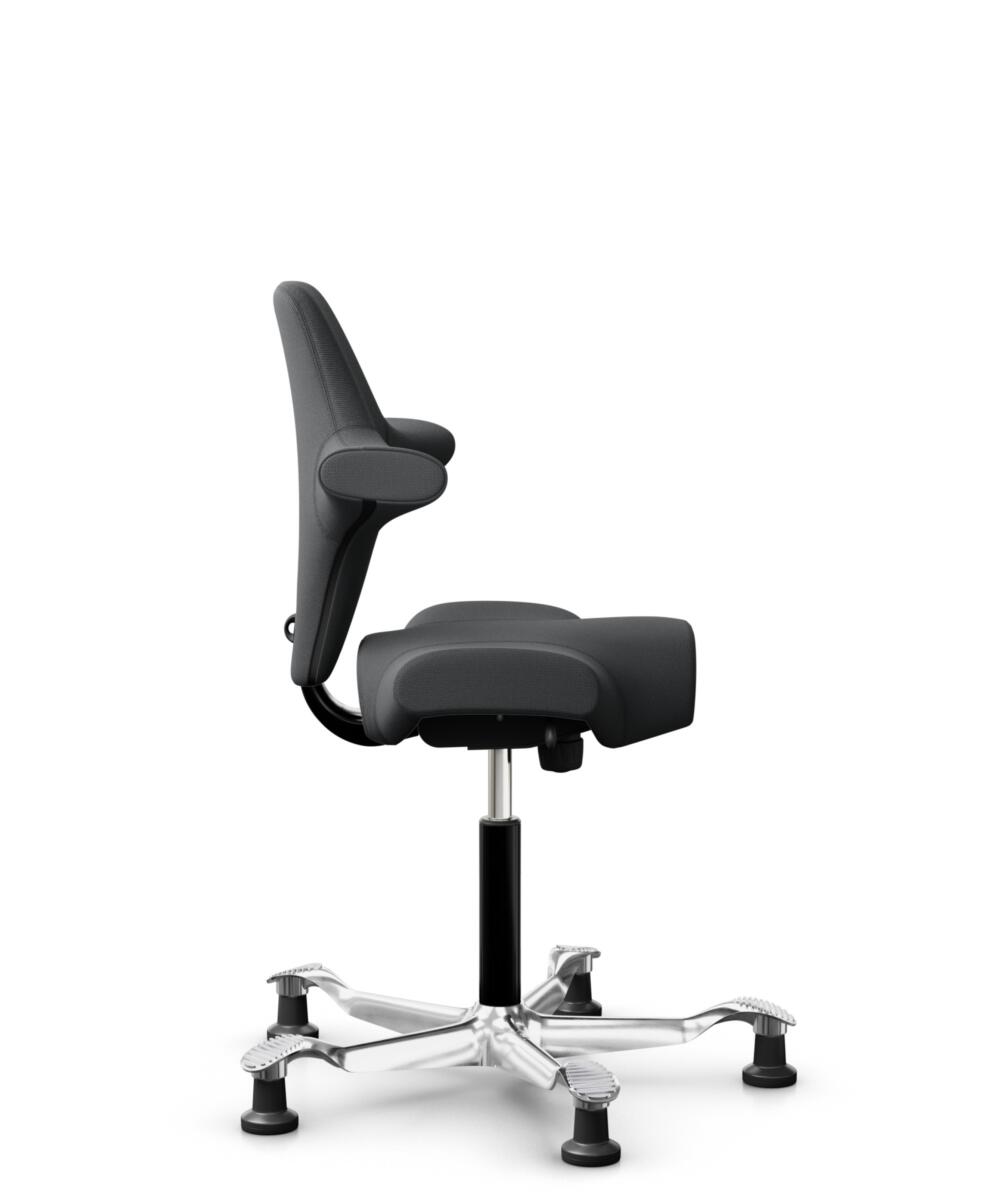 HÅG Capisco 8106 - Select (Gabriel) - Wol / Polyamide - SC60134 - Dark Grey - Framekleur - Zwart - Gasveer - 200 mm (Zithoogte 46-64cm) - Vloercontact - Glijdoppen - Voetenring - Nee, geen voetenring - Voetster - Ja, voetster in gepolijst aluminium - 2