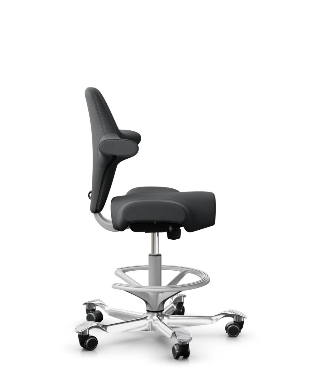 HÅG Capisco 8106 - Select (Gabriel) - Wol / Polyamide - SC60134 - Dark Grey - Framekleur - Zilver - Gasveer - 200 mm (Zithoogte 46-64cm) - Vloercontact - Harde wielen t.b.v. zachte vloeren - Voetenring - Ja, in framekleur - Voetster - Ja, voetster in g... - 2