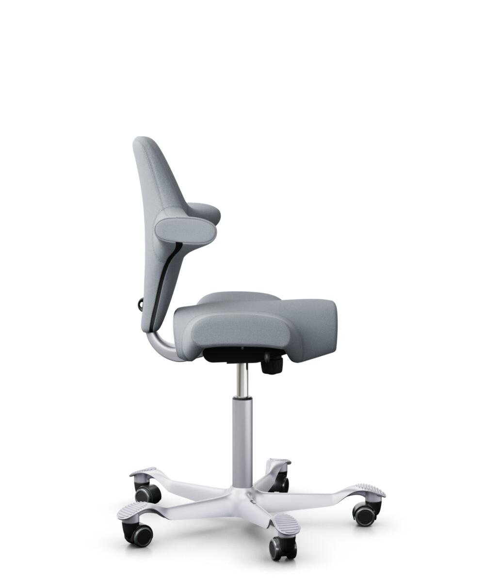 HÅG Capisco 8106 - Select (Gabriel) - Wol / Polyamide - SC60139 - Light grey - Framekleur - Blush Rose - Gasveer - 265 mm (Zithoogte 53-79cm) - Vloercontact - Zachte wielen t.b.v. harde vloeren - Voetenring - Nee, geen voetenring - Voetster - Nee, voet... - 2