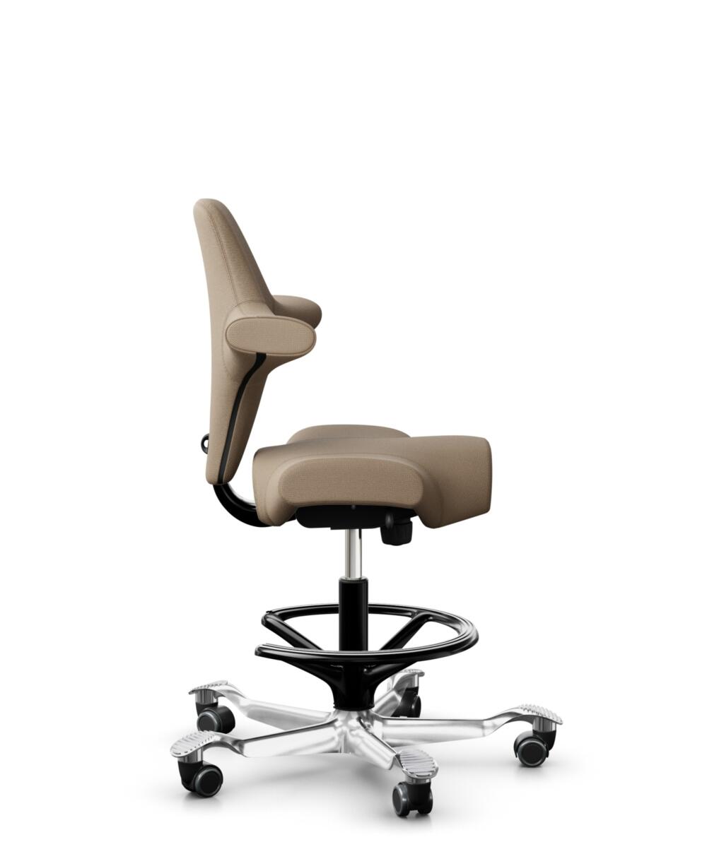 HÅG Capisco 8106 - Select (Gabriel) - Wol / Polyamide - SC61184 - Light brown - Framekleur - Zwart - Gasveer - 200 mm (Zithoogte 46-64cm) - Vloercontact - Harde wielen t.b.v. zachte vloeren - Voetenring - Ja, in framekleur - Voetster - Ja, voetster in ... - 2