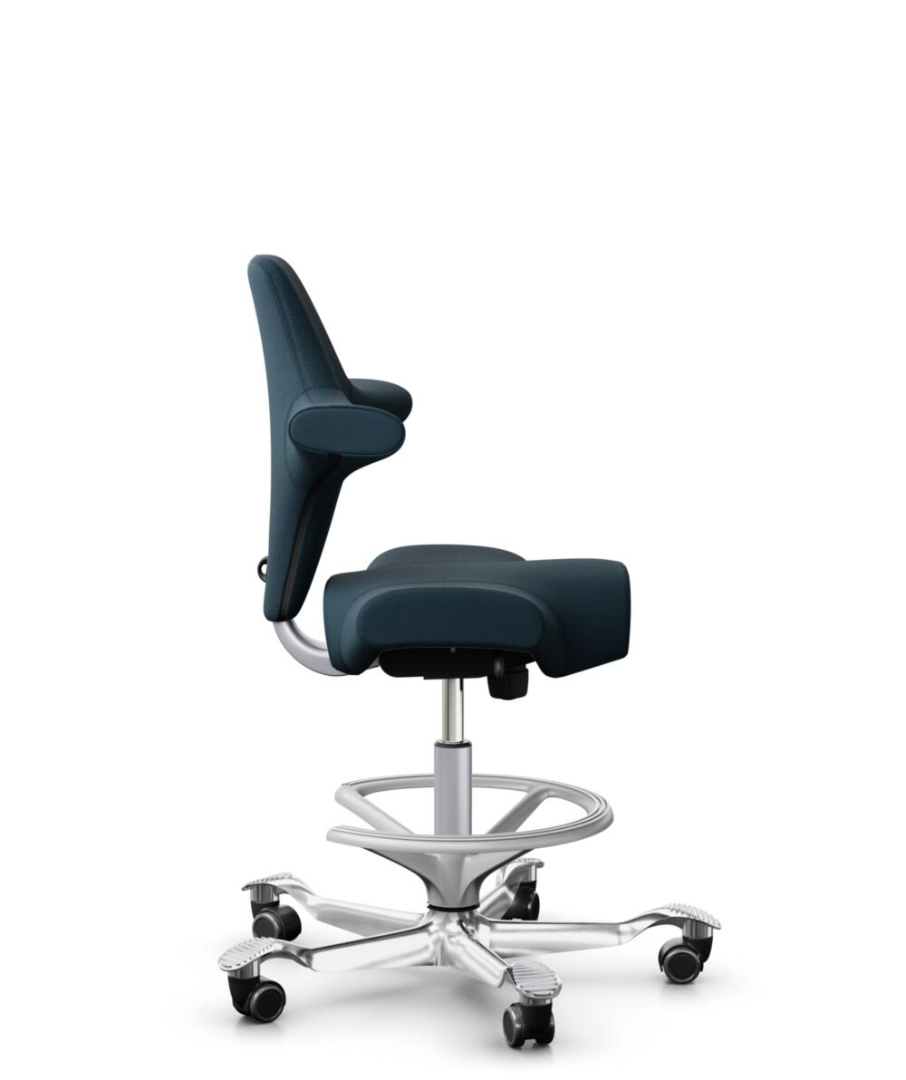 HÅG Capisco 8106 - Select (Gabriel) - Wol / Polyamide - SC66194 - Blue - Framekleur - Zilver - Gasveer - 265 mm (Zithoogte 53-79cm) - Vloercontact - Zachte wielen t.b.v. harde vloeren - Voetenring - Ja, in framekleur - Voetster - Ja, voetster in gepoli... - 2