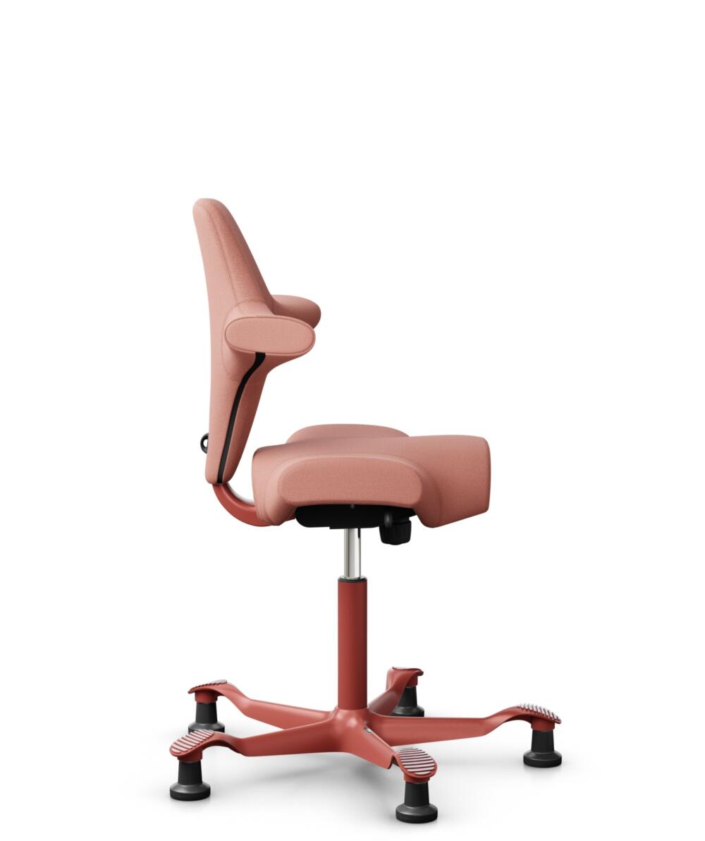 HÅG Capisco 8106 - Select (Gabriel) - Wol / Polyamide - SC64213 - Light blush - Framekleur - Blush Rose - Gasveer - 265 mm (Zithoogte 53-79cm) - Vloercontact - Glijdoppen - Voetenring - Nee, geen voetenring - Voetster - Nee, voetster in framekleur - 2