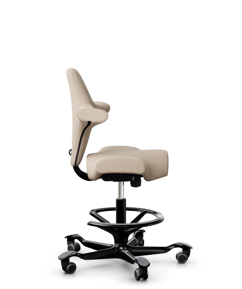 HÅG Capisco 8106 - Select (Gabriel) - Wol / Polyamide - SC61188 - Light beige - Framekleur - Zwart - Gasveer - 265 mm (Zithoogte 53-79cm) - Vloercontact - Zachte wielen t.b.v. harde vloeren - Voetenring - Ja, in framekleur - Voetster - Nee, voetster in... - 2
