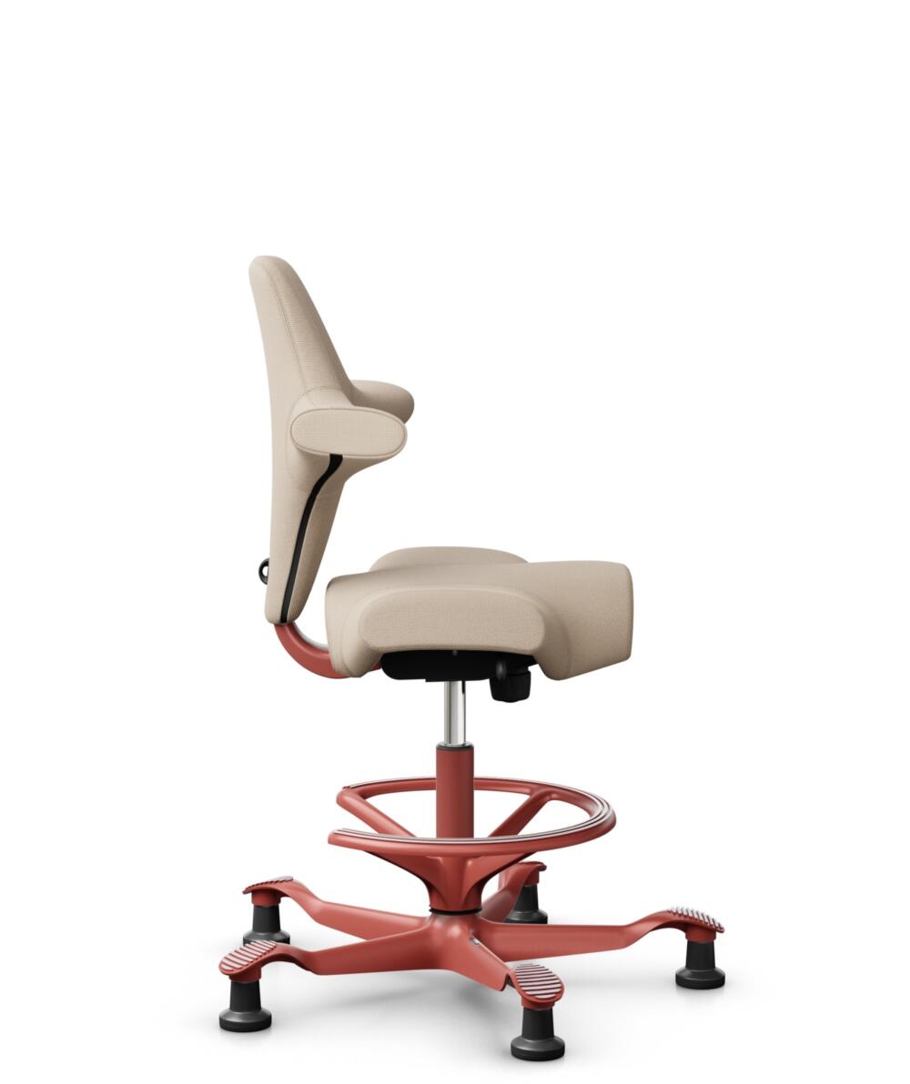 HÅG Capisco 8106 - Select (Gabriel) - Wol / Polyamide - SC61188 - Light beige - Framekleur - Blush Rose - Gasveer - 200 mm (Zithoogte 46-64cm) - Vloercontact - Glijdoppen - Voetenring - Ja, in framekleur - Voetster - Nee, voetster in framekleur - 2